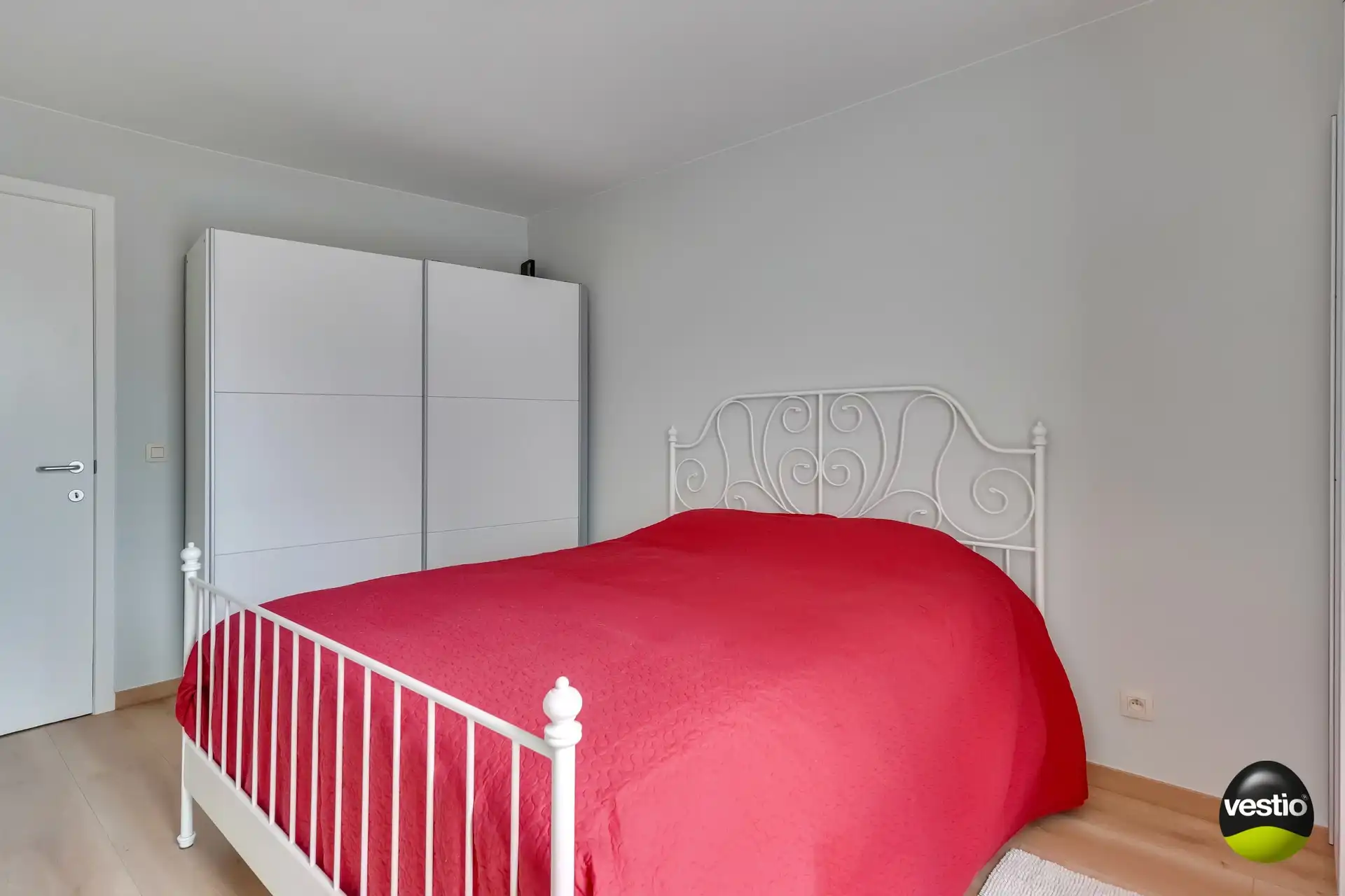 RUIM, MODERN APPARTEMENT 120 M² MET 3 SLAAPKAMERS foto 24