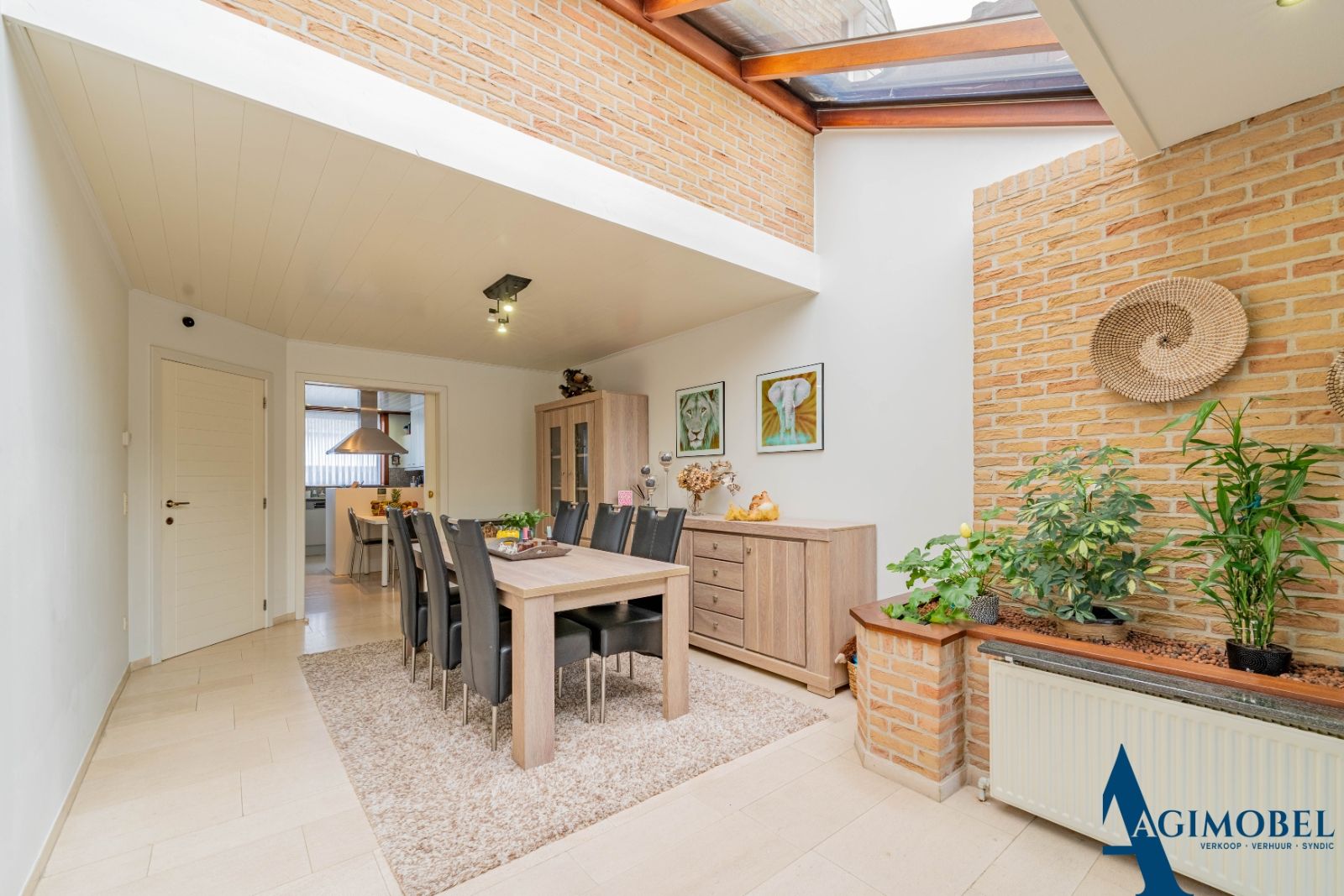 Charmante woning in het Hart van Knokke met 3 slaapkamers, tuin en garage. foto 10