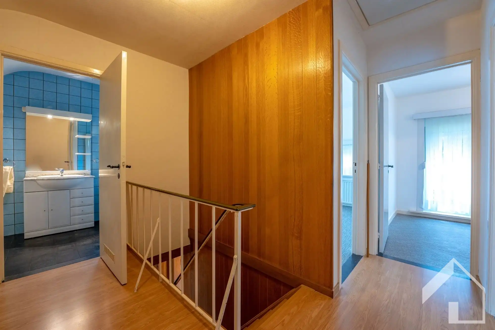Te renoveren gezinswoning met veel potentieel op toplocatie in Brasschaat!  foto 9