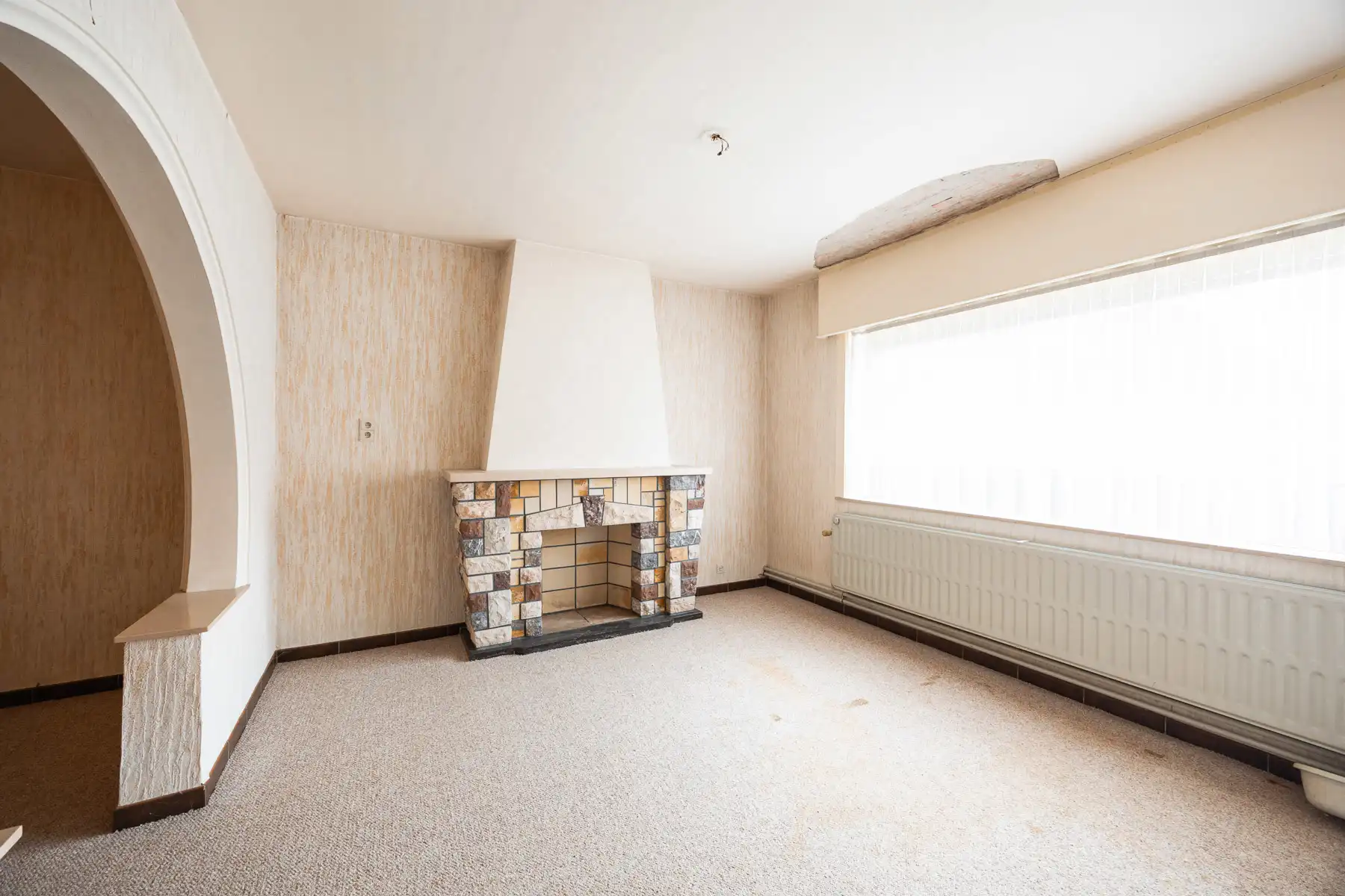 Karakterwoning met veel renovatiepotentieel op toplocatie foto 7