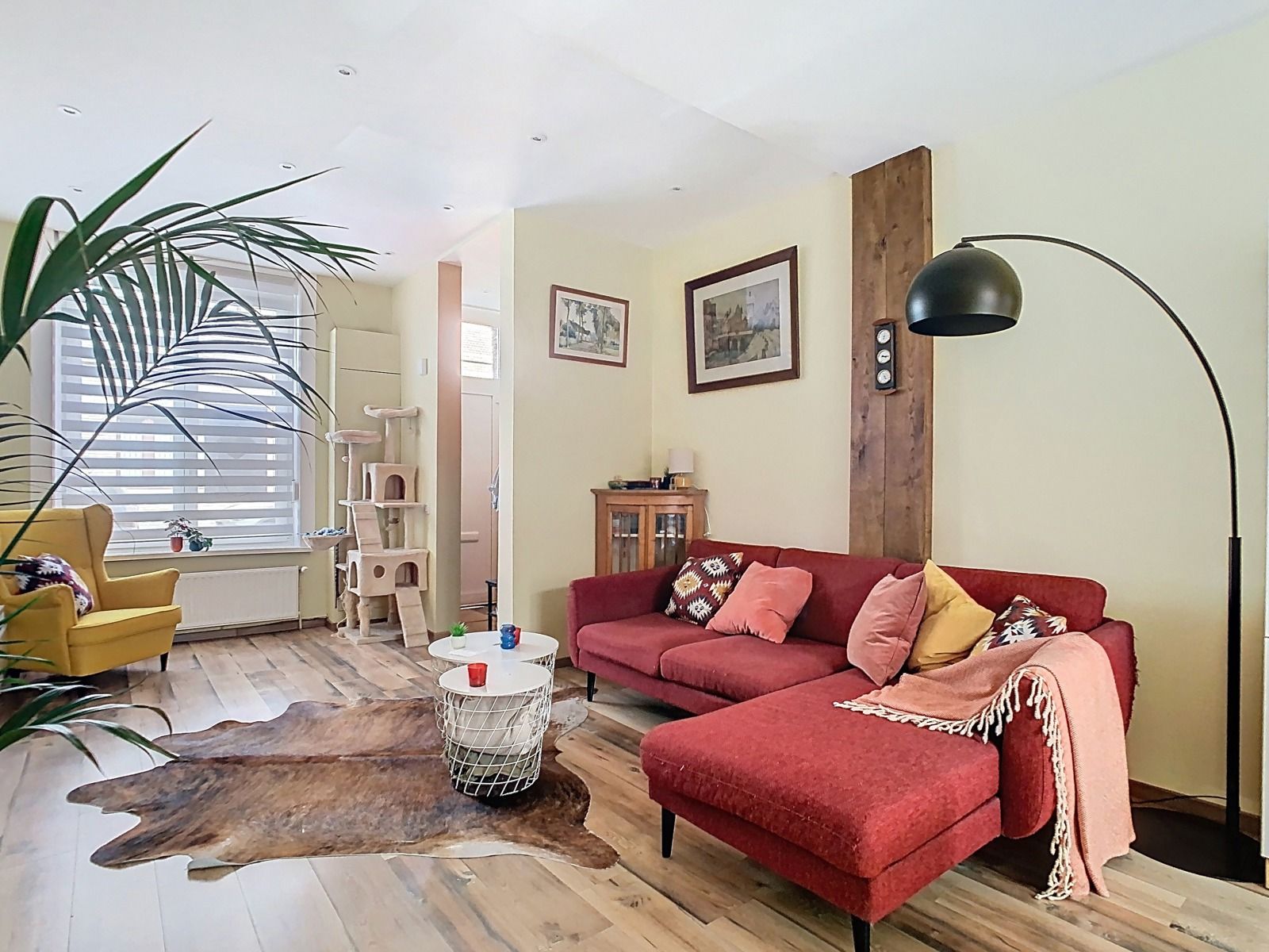 Instapklare stadswoning met 4 slaapkamers op topligging! foto 3