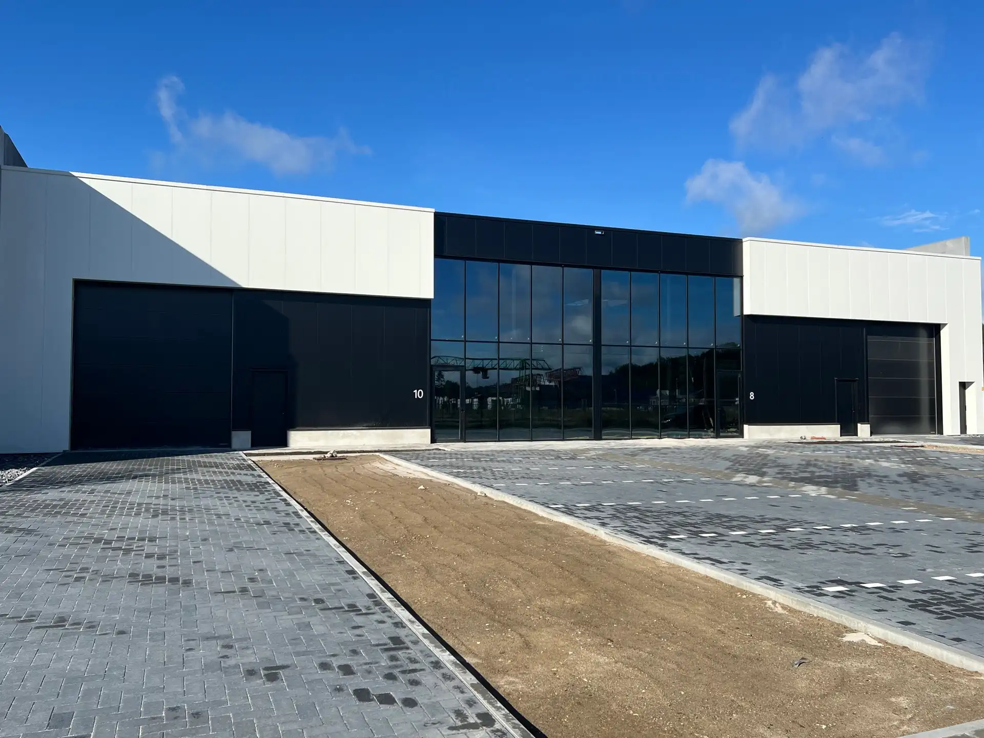 NIEUWBOUW BEDRIJFSHAL VAN 600M² VLAKBIJ DE E314 foto 14