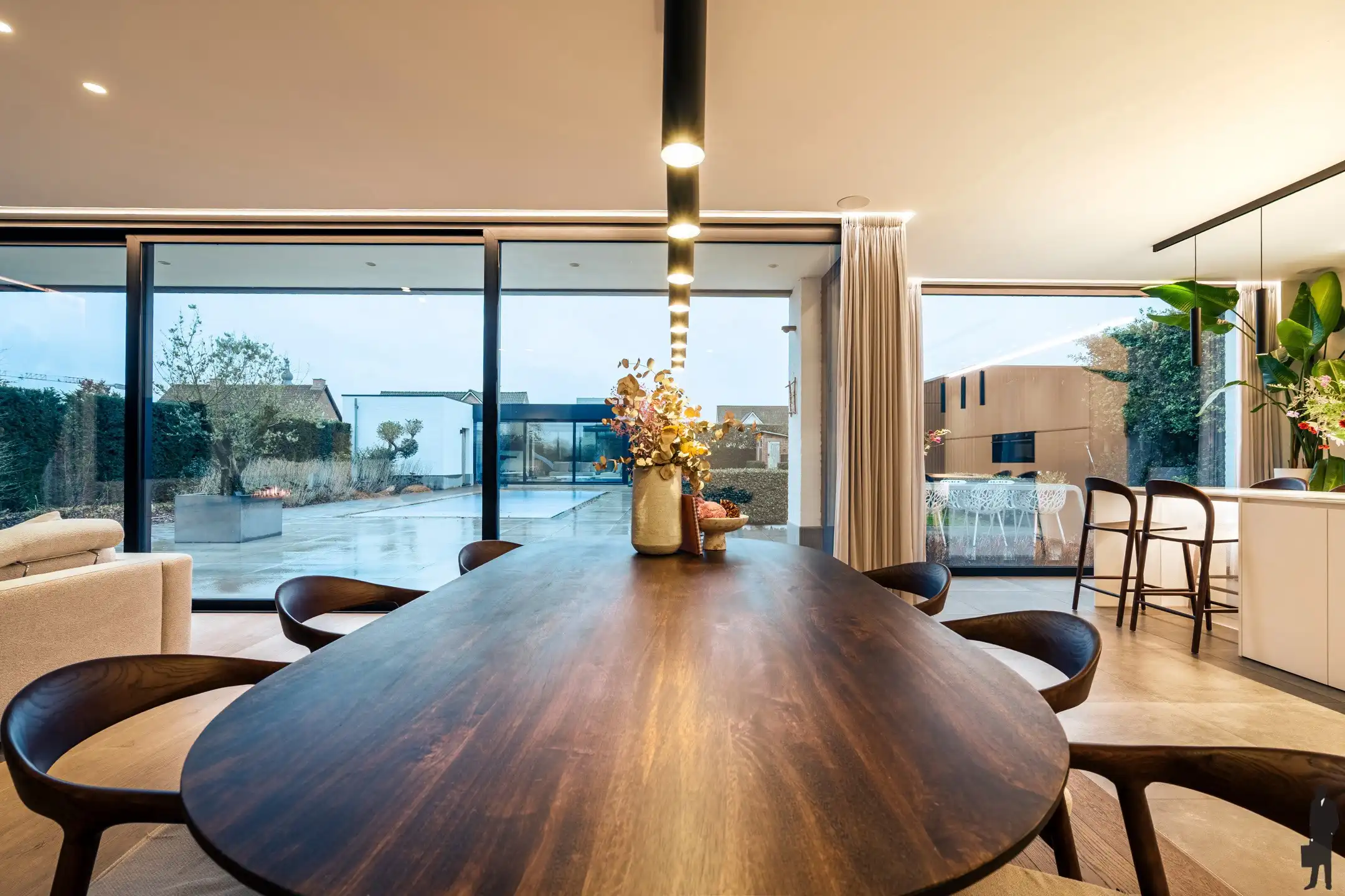 Luxe villa met zwembad en poolhouse vlakbij het centrum van Hoogstraten. foto 10