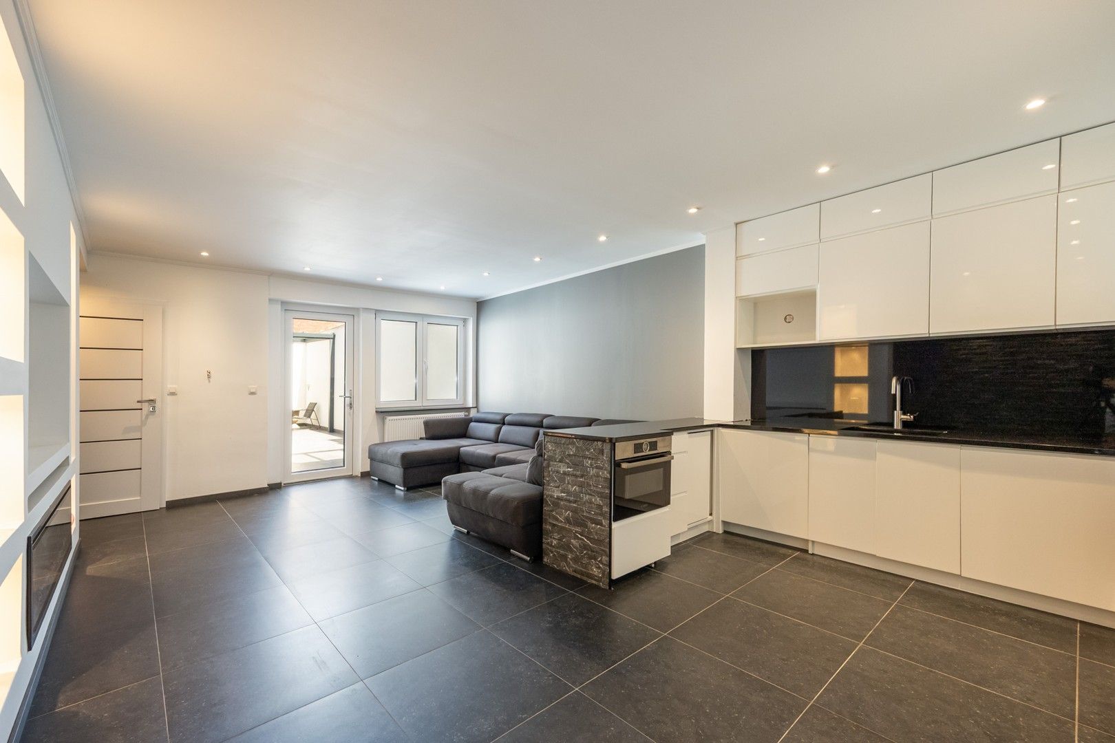 GERENOVEERDE WONING foto 7