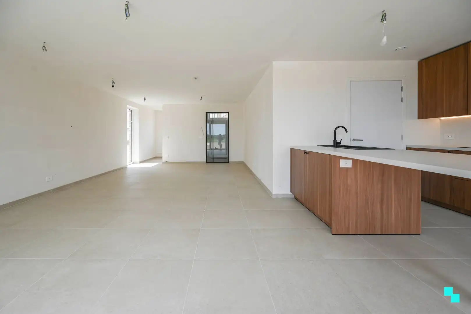 Ruime nieuwbouwwoning met landelijk verzicht in Marialoop foto 6