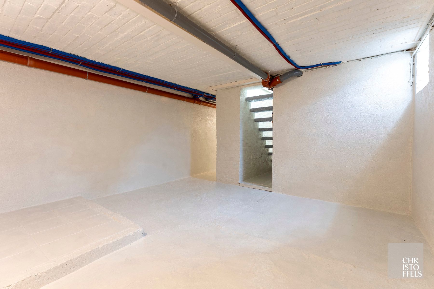 Gerenoveerde gezinswoning met tuin, op 5 min van Maastricht! foto 14