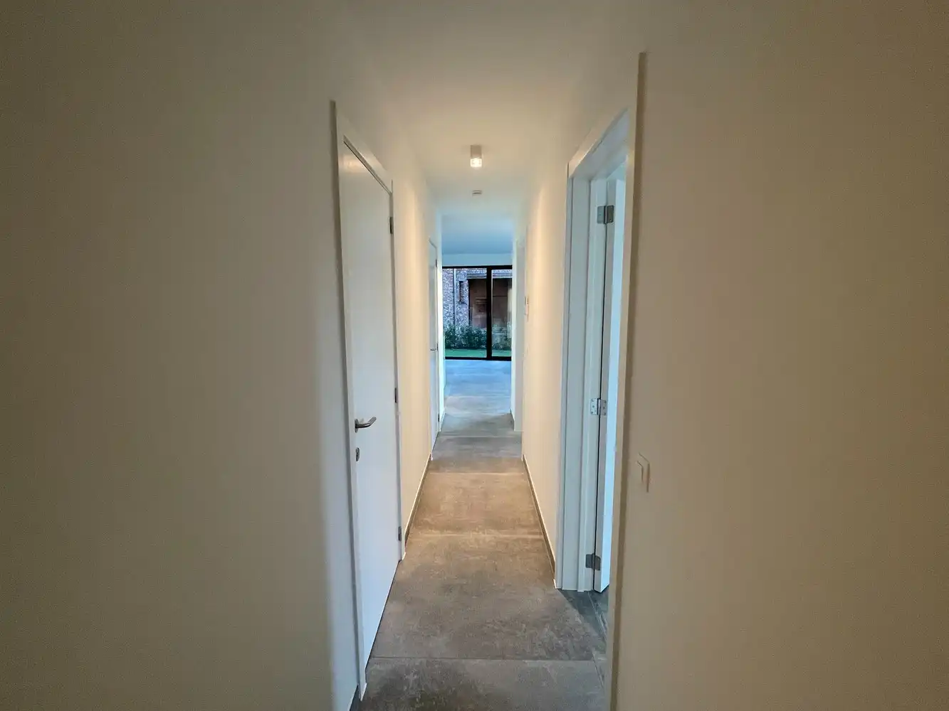 Gelijkvloers nieuwbouw app. met o.a. 2 slpks foto 12