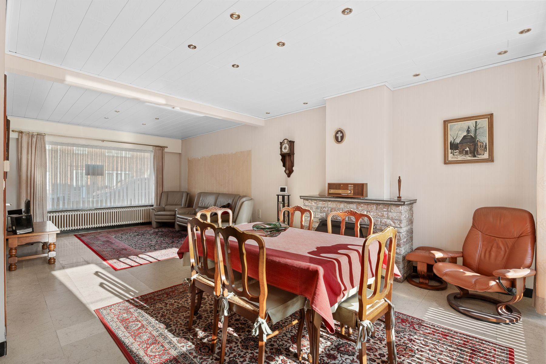 3 slpk. woning met zonnige tuin in hartje Sint-Michiels foto 4