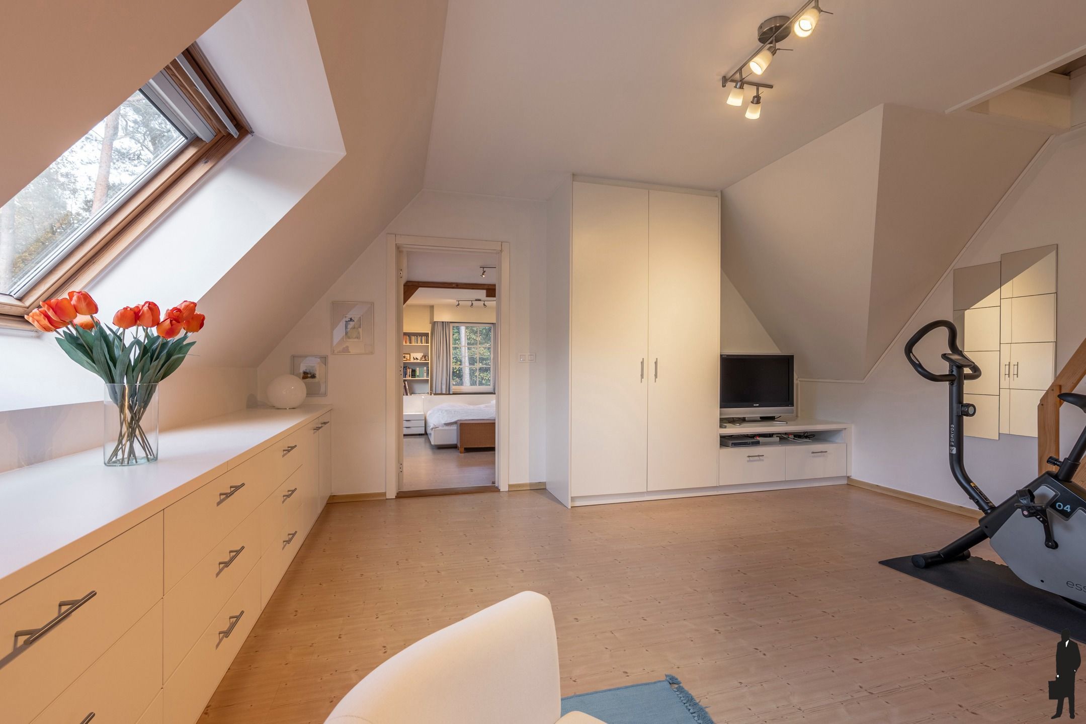 Villa met zwembad en privébos volledig omheind in Retie foto 12