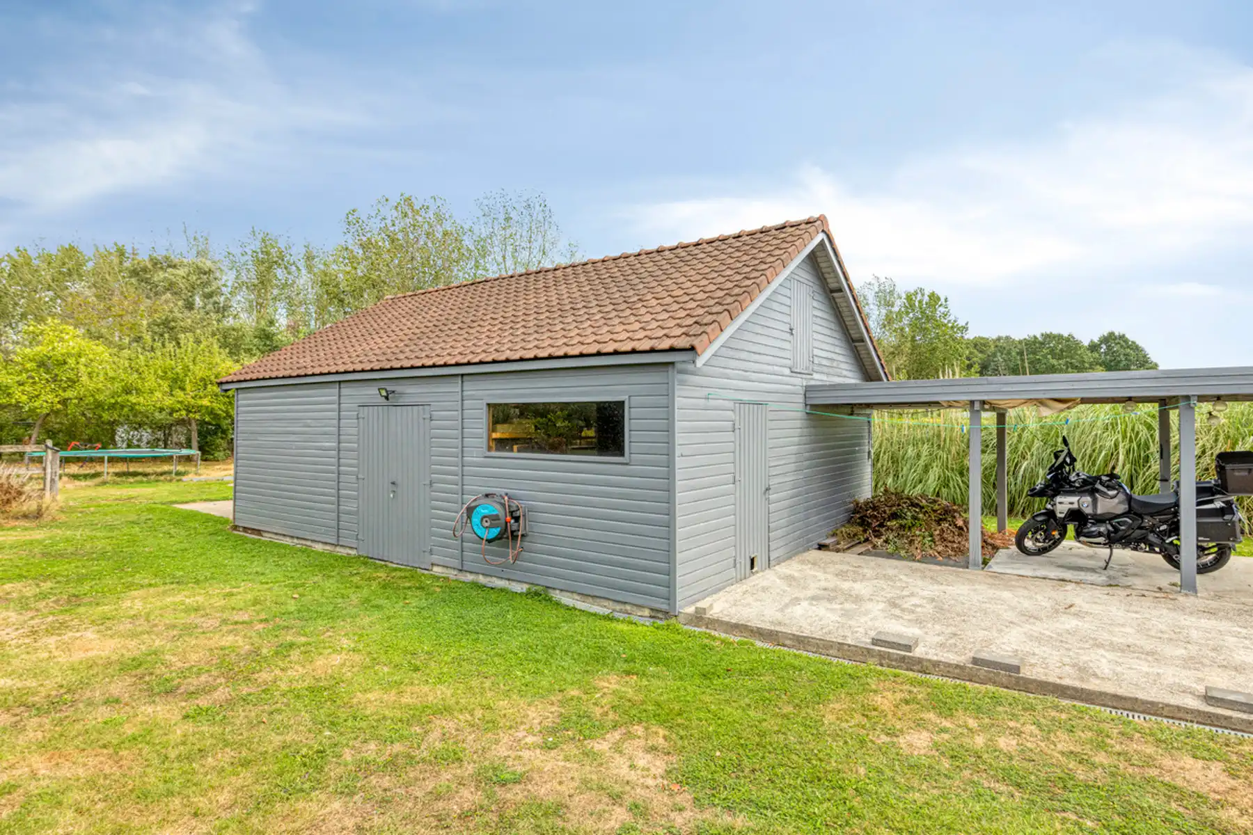 Unieke ruime woning met praktijkruimte + 5(6)slpkmrs op 25 a foto 32