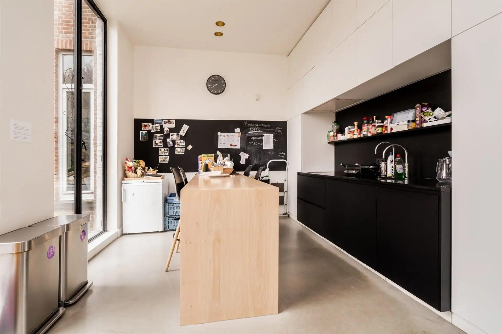 Unieke kantoorruimte in historisch pand in hartje Mechelen foto 12