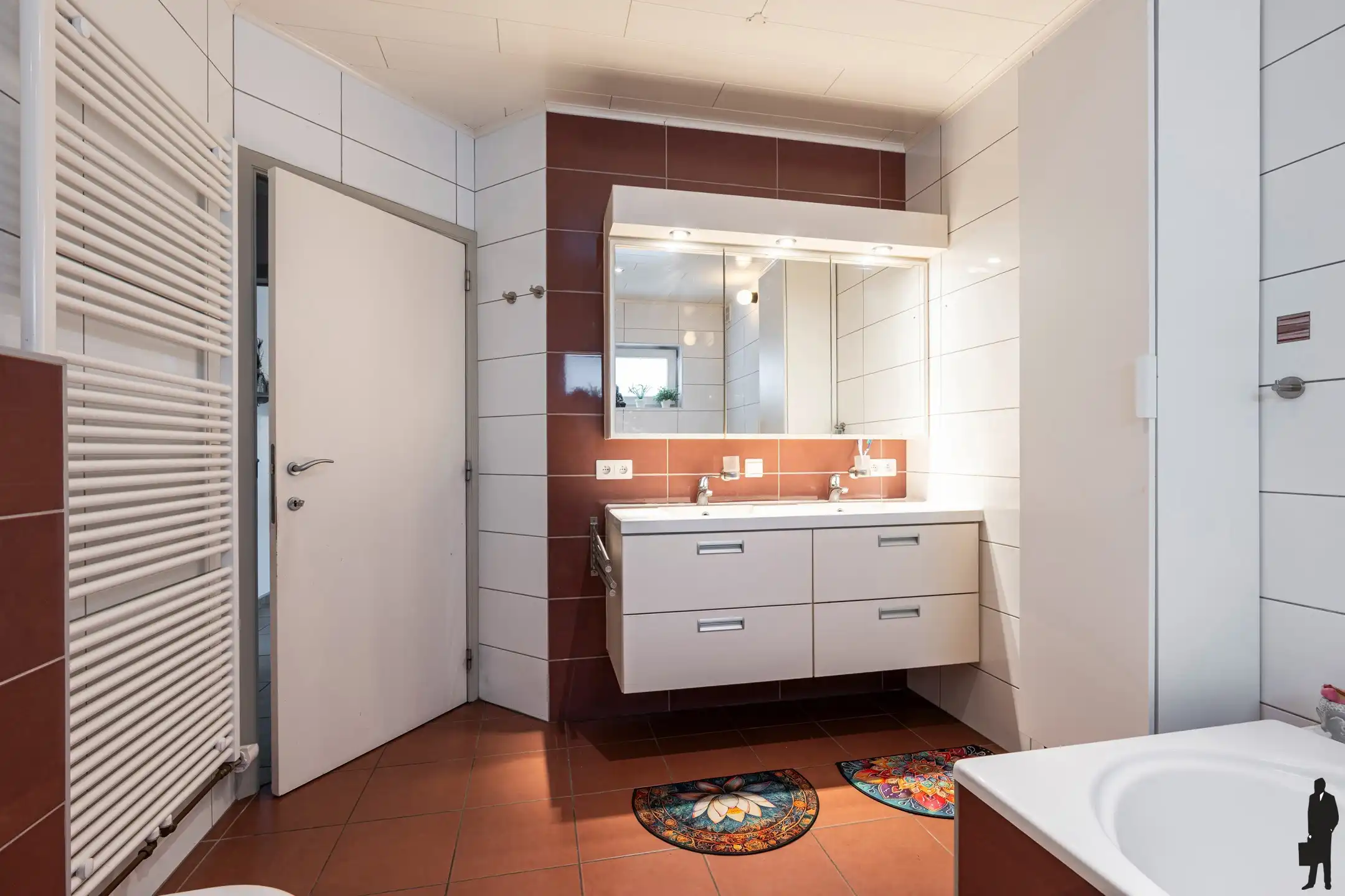 Ruime woning van ca. 237m² te Malle foto 11