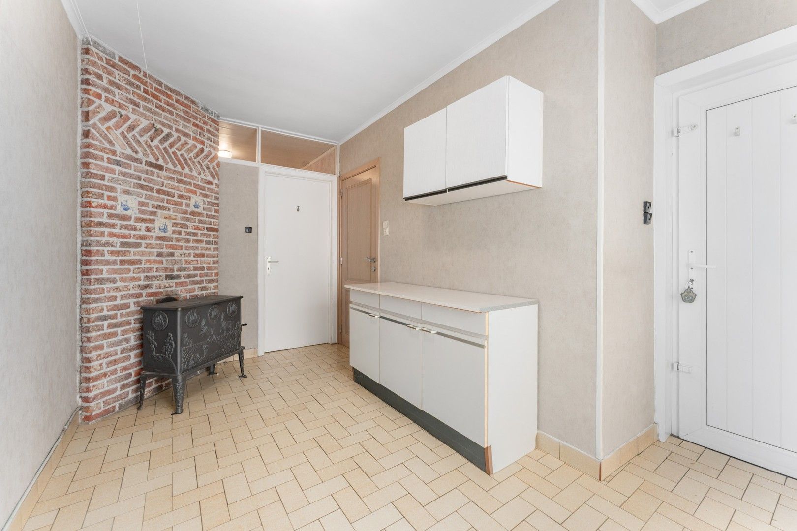 Lichtrijke en stevig gebouwde halfopen woning op een perceel van 794 m² foto 11