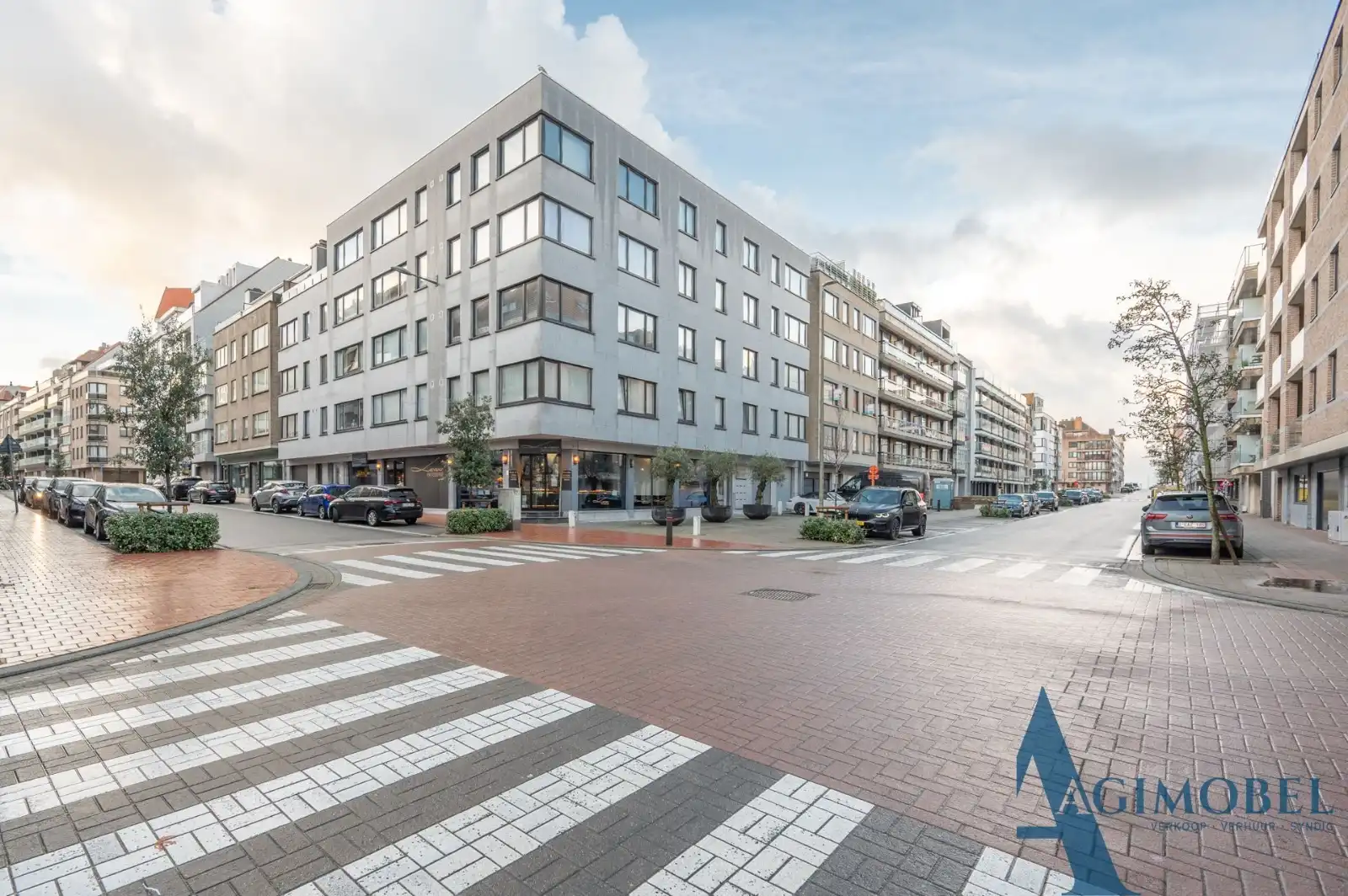 autostandplaats op niveau -1 - Leopoldlaan 95 te 8300 Knokke foto 6