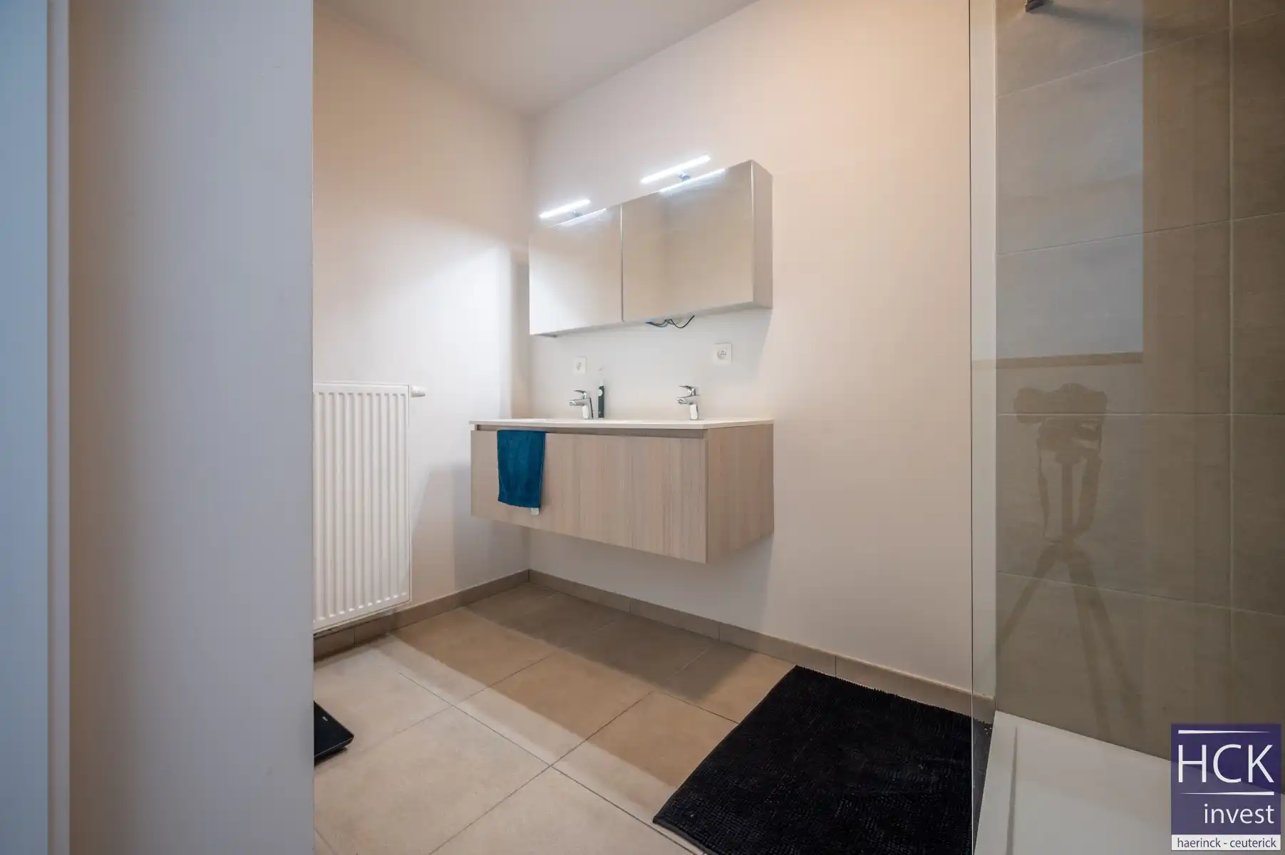 KRUISHOUTEM - Instapklare woning op toplocatie, energiezuinig!! foto 16