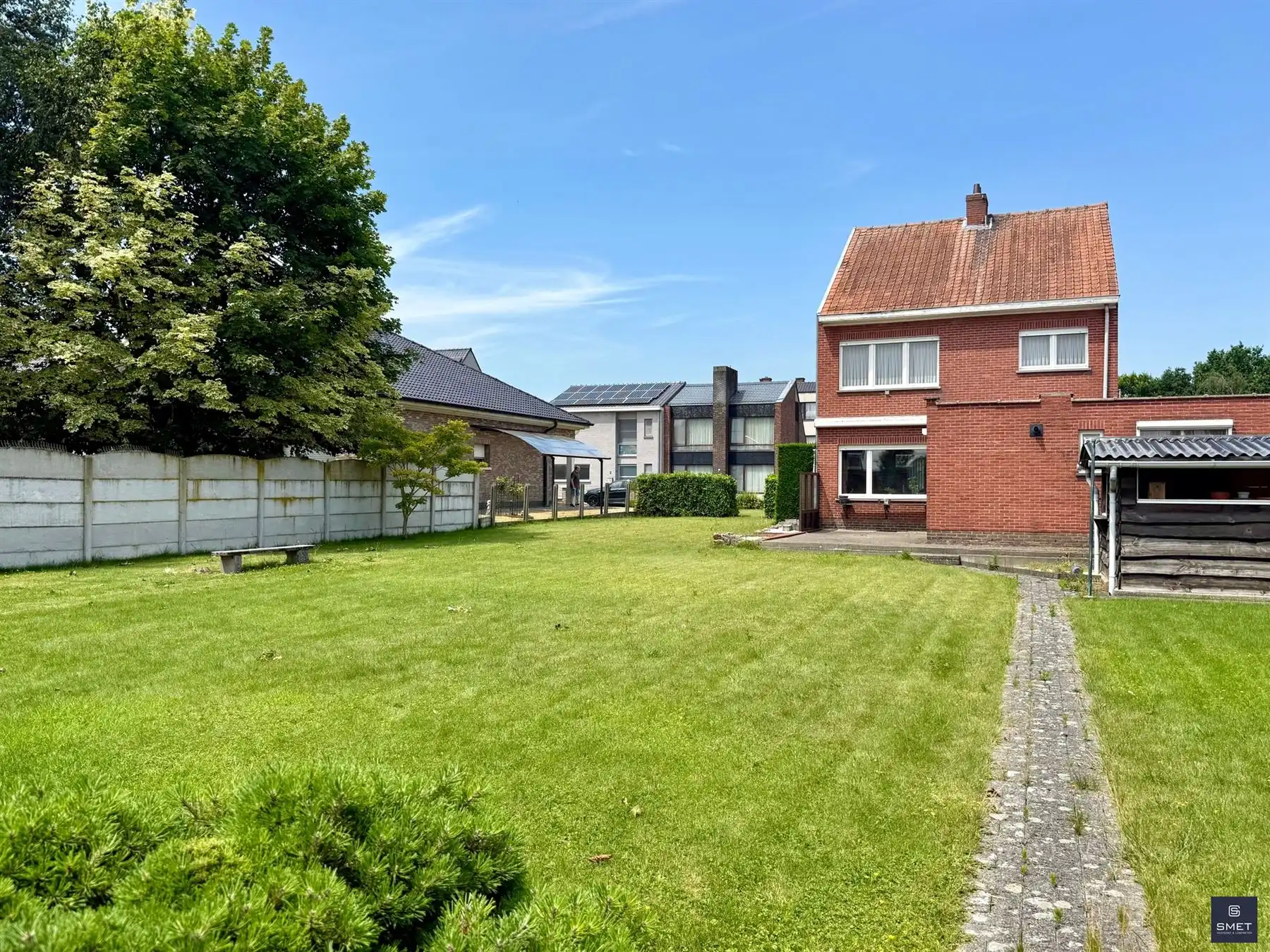 TE RENOVEREN HOB MET 3 SLPKS EN GAR. OP TOPLOCATIE foto 2