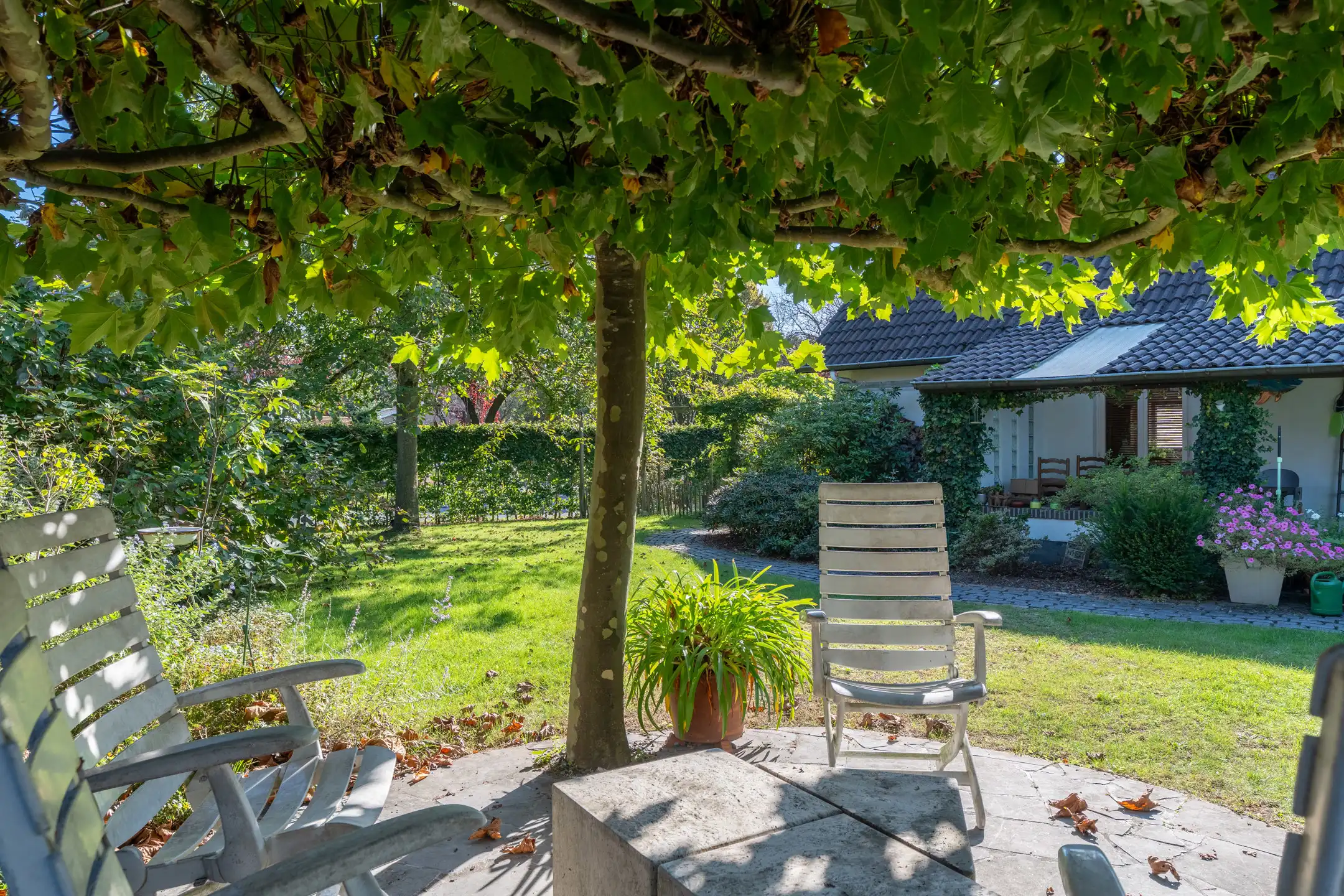 Gunstig gelegen laagbouwwoning met 3 slpks, tuin en garage. foto 32