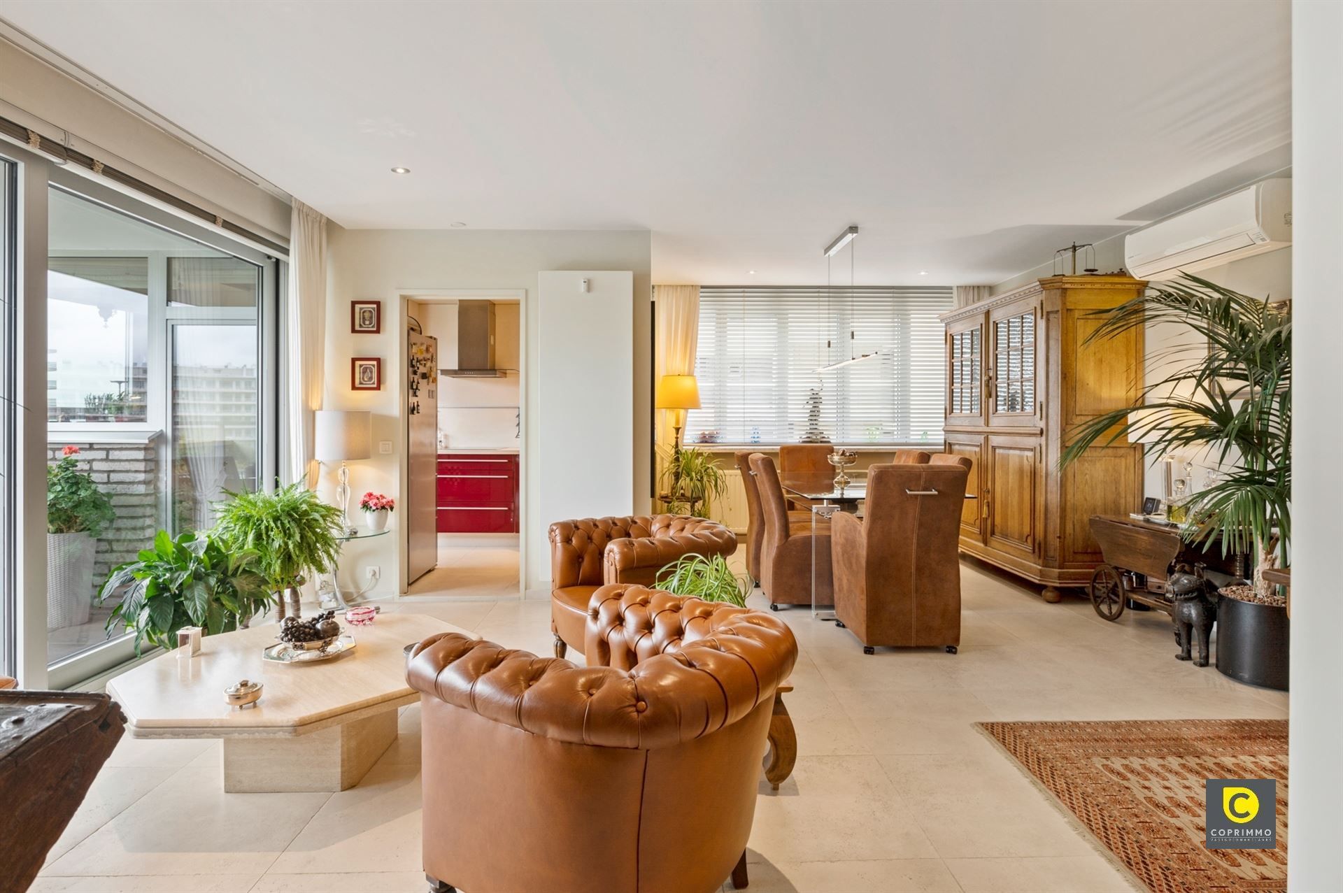 Sale & Lease Back: Prachtig app foto {{pictureIndex}}