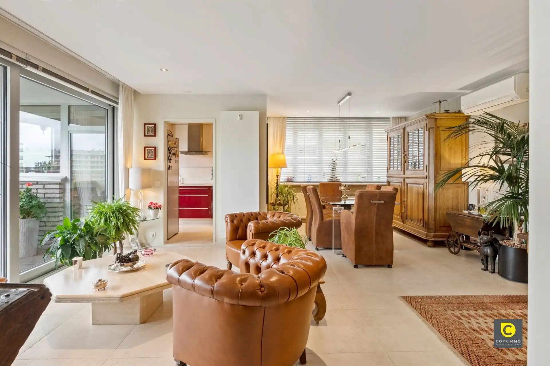 Sale & Lease Back: Prachtig app foto {{pictureIndex}}