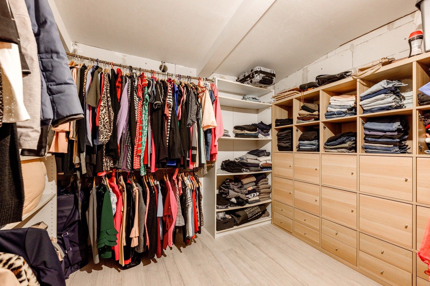 Halfopen woning te Koolskamp. foto 18