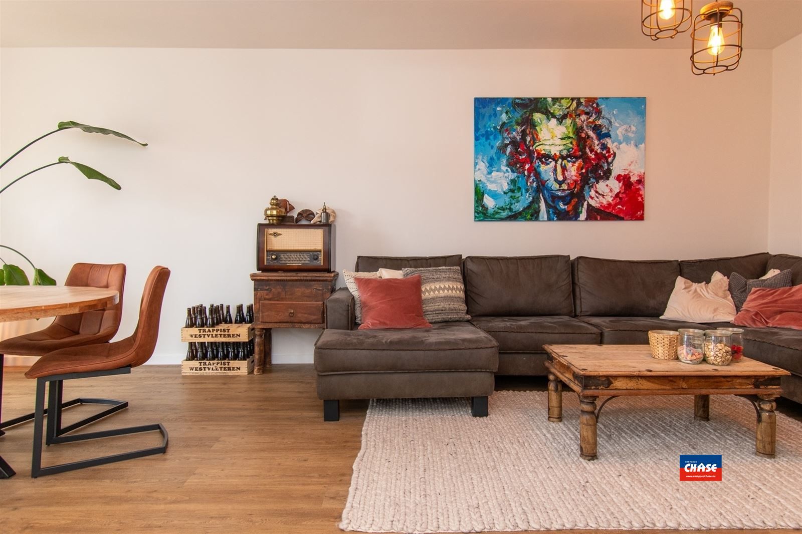 !!! VERKOCHT ONDER VOORWAARDEN !!! Instapklaar appartement met 2 slaapkamers en terras foto 3