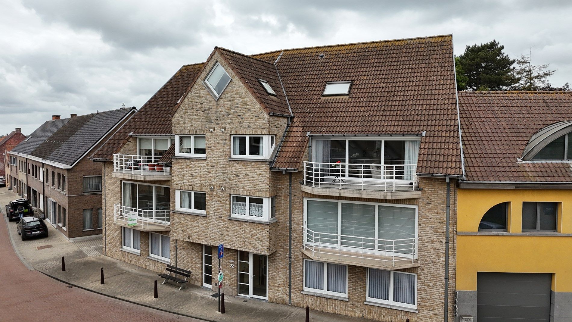Appartement met 2 slaapkamers en 2 terrassen te Koekelare  foto 17