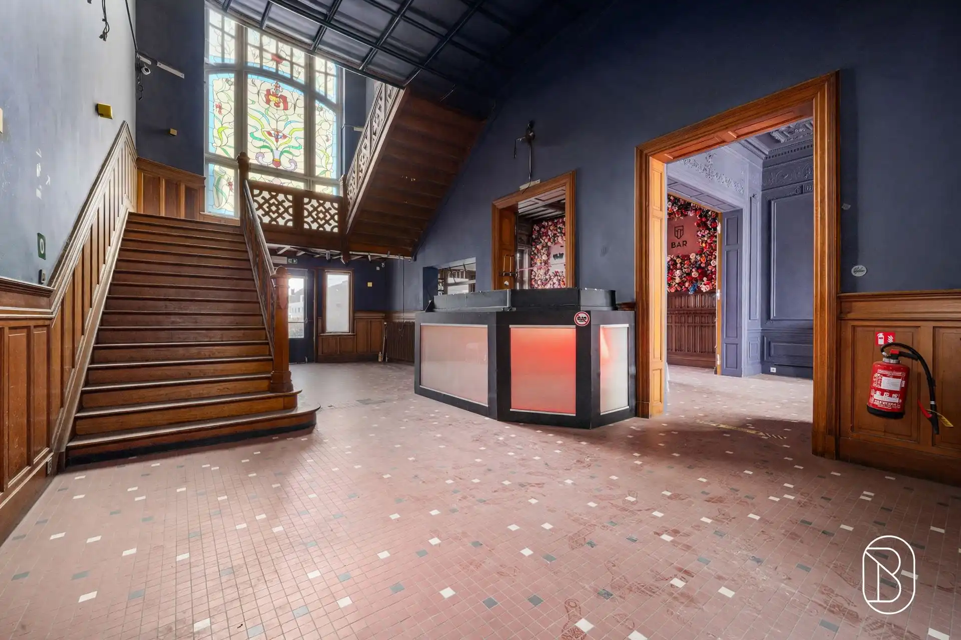Prachtige HERENWONING met enorm veel POTENTIEEL foto 7