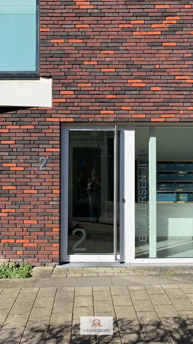 Modern gelijkvloers appartement in het groen foto 39