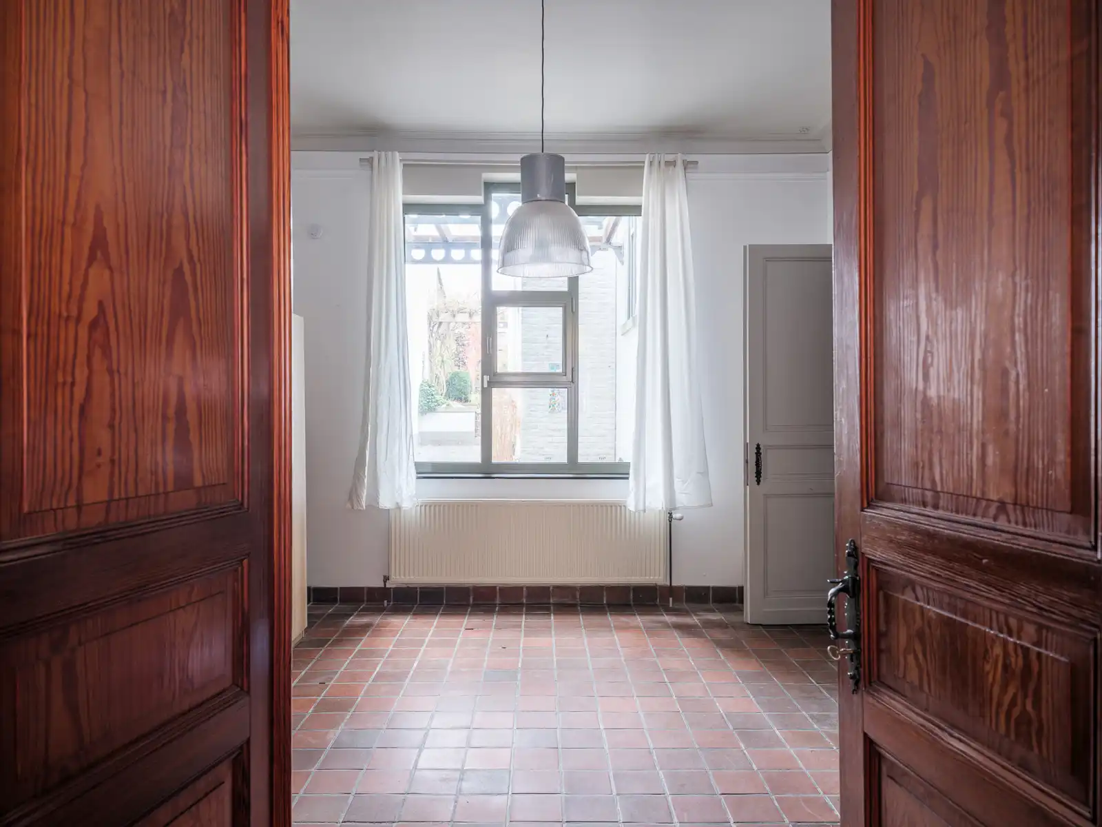 Karaktervolle herenwoning met professionele mogelijkheden foto 3