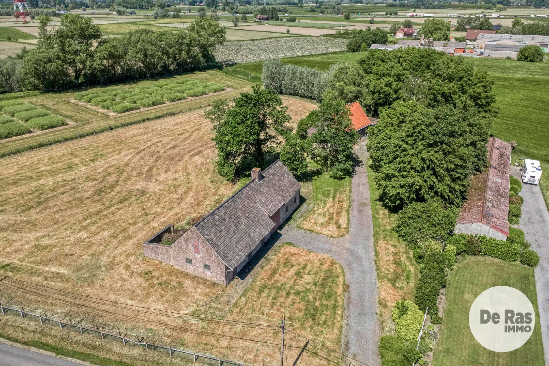 DEINZE-Karaktervolle hoeve op een unieke locatie van 8.430m² foto 19