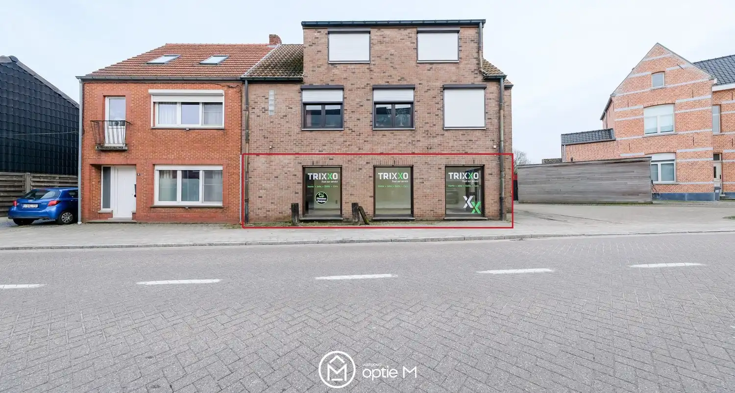 Energiezuinige winkel/kantoor te koop in centrum Meerhout foto 2