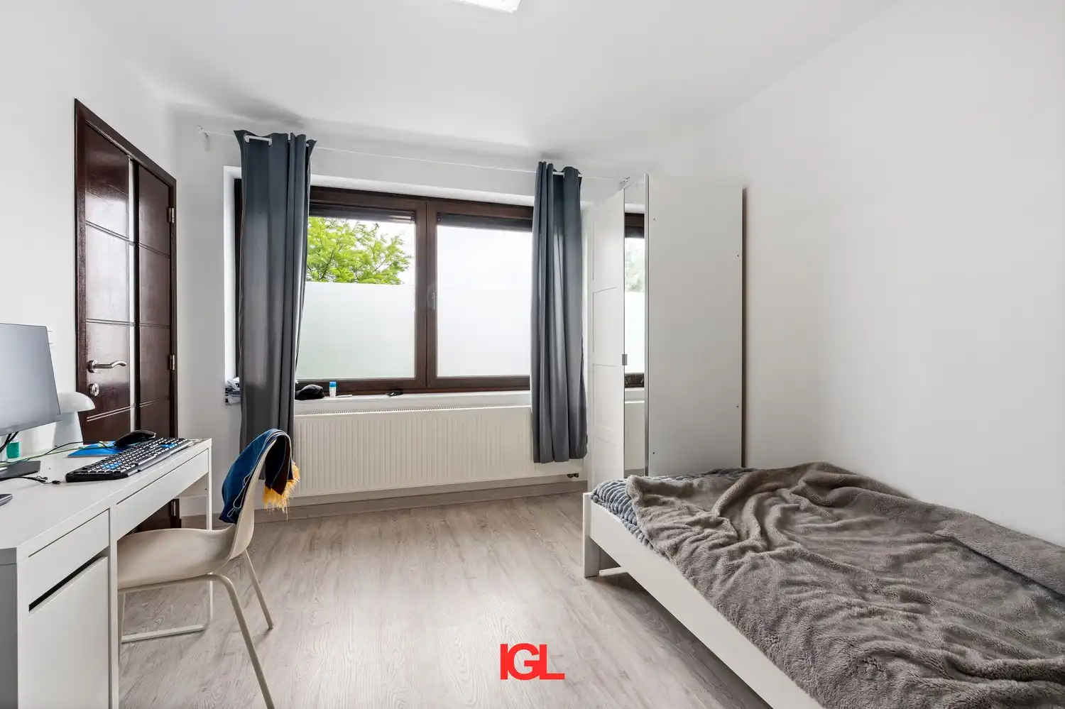 Ruim en recent duplexappartement met zonnig terras op topligging foto 10
