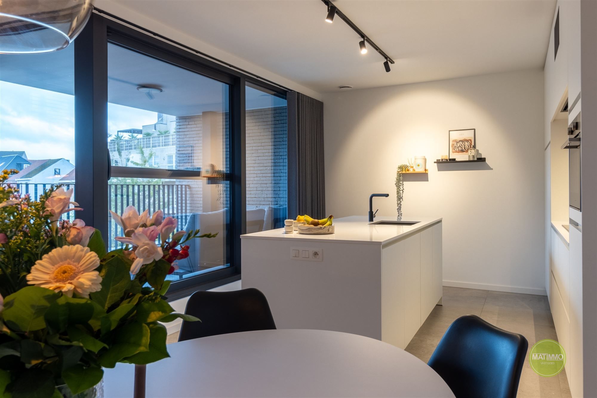 Modern duplex appartement met 2 slaapkamers te Mol foto 5