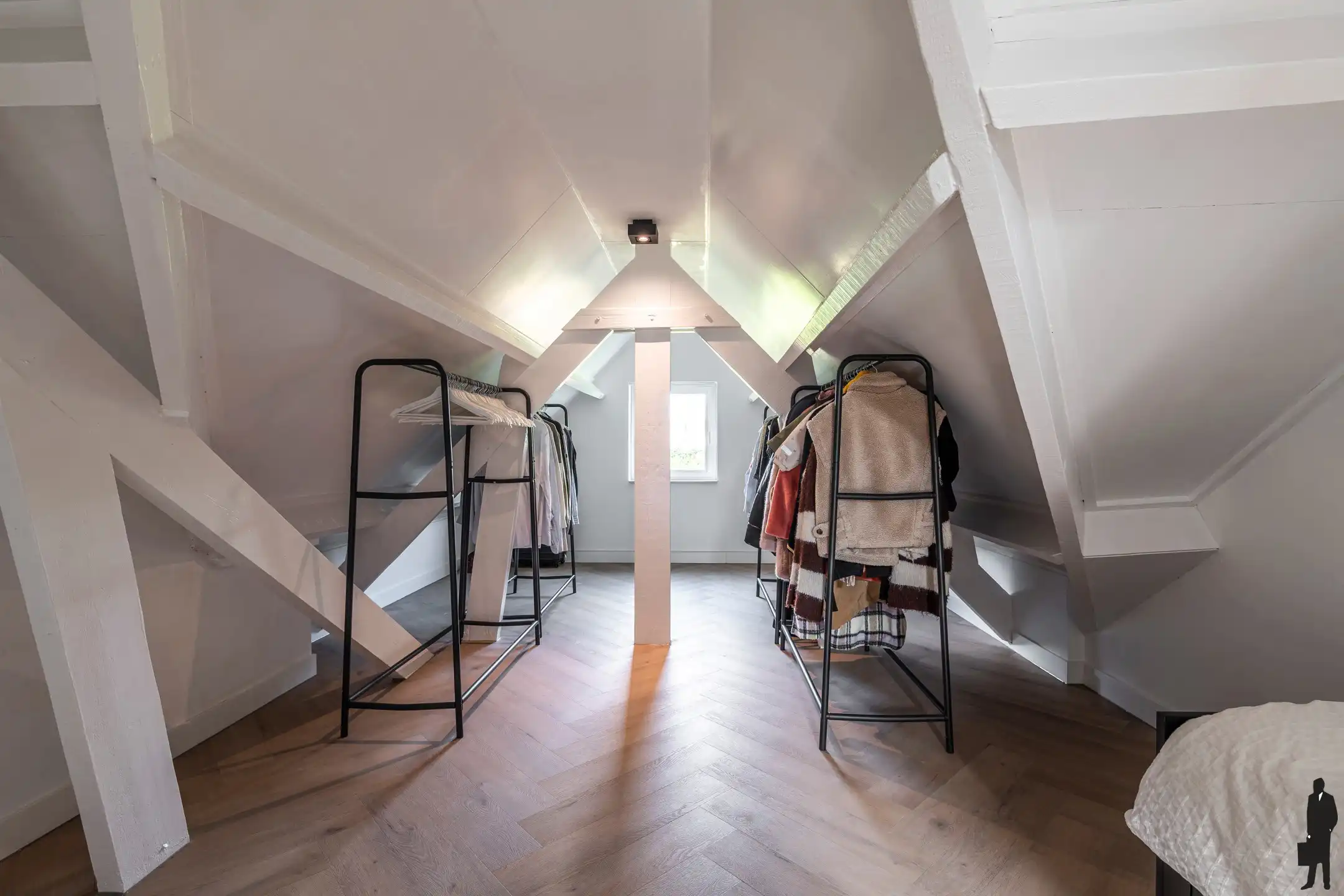 luxe afgewerkte vrijstaande woning op 842 m² in Poppel. foto 21