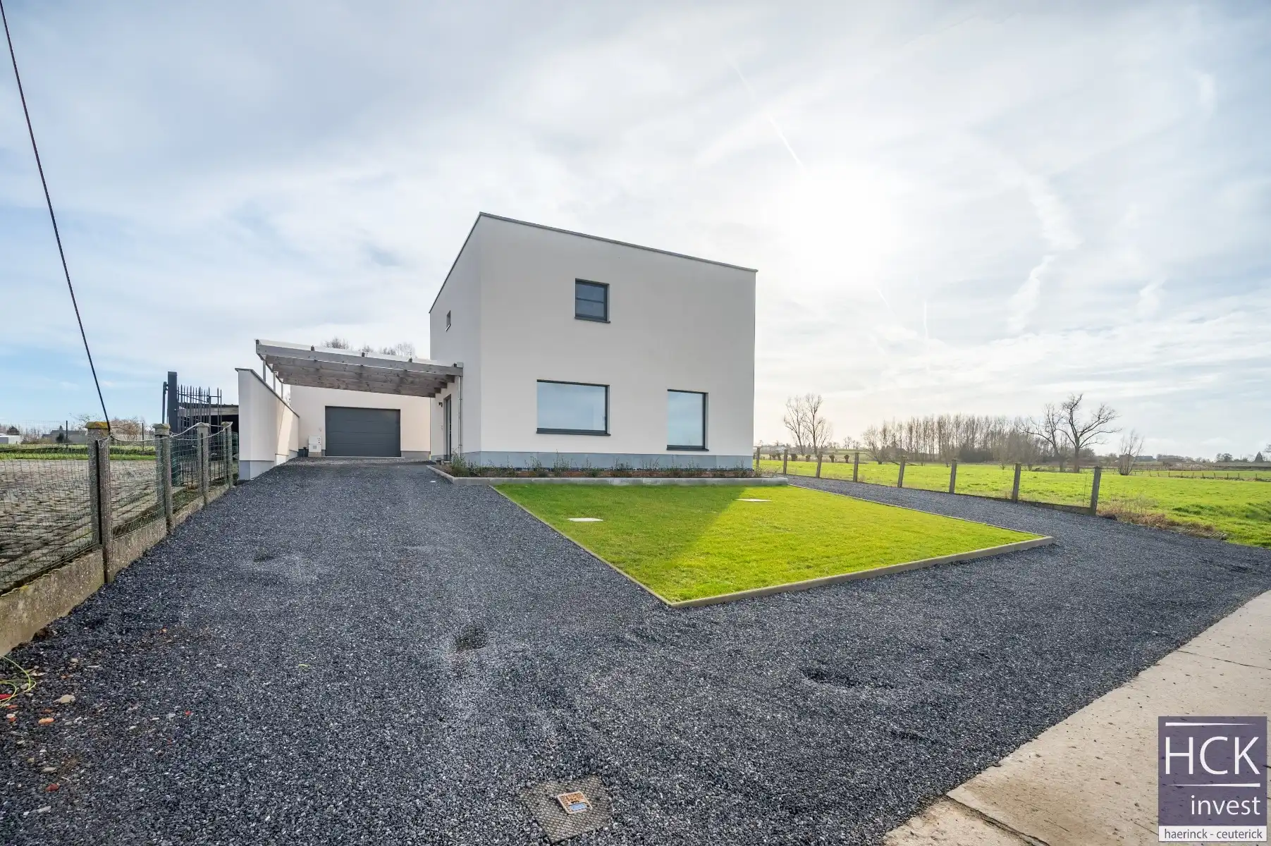 KRUISHOUTEM - Zeer gunstig gelegen luxueuze woning op 1.026 m² foto 2