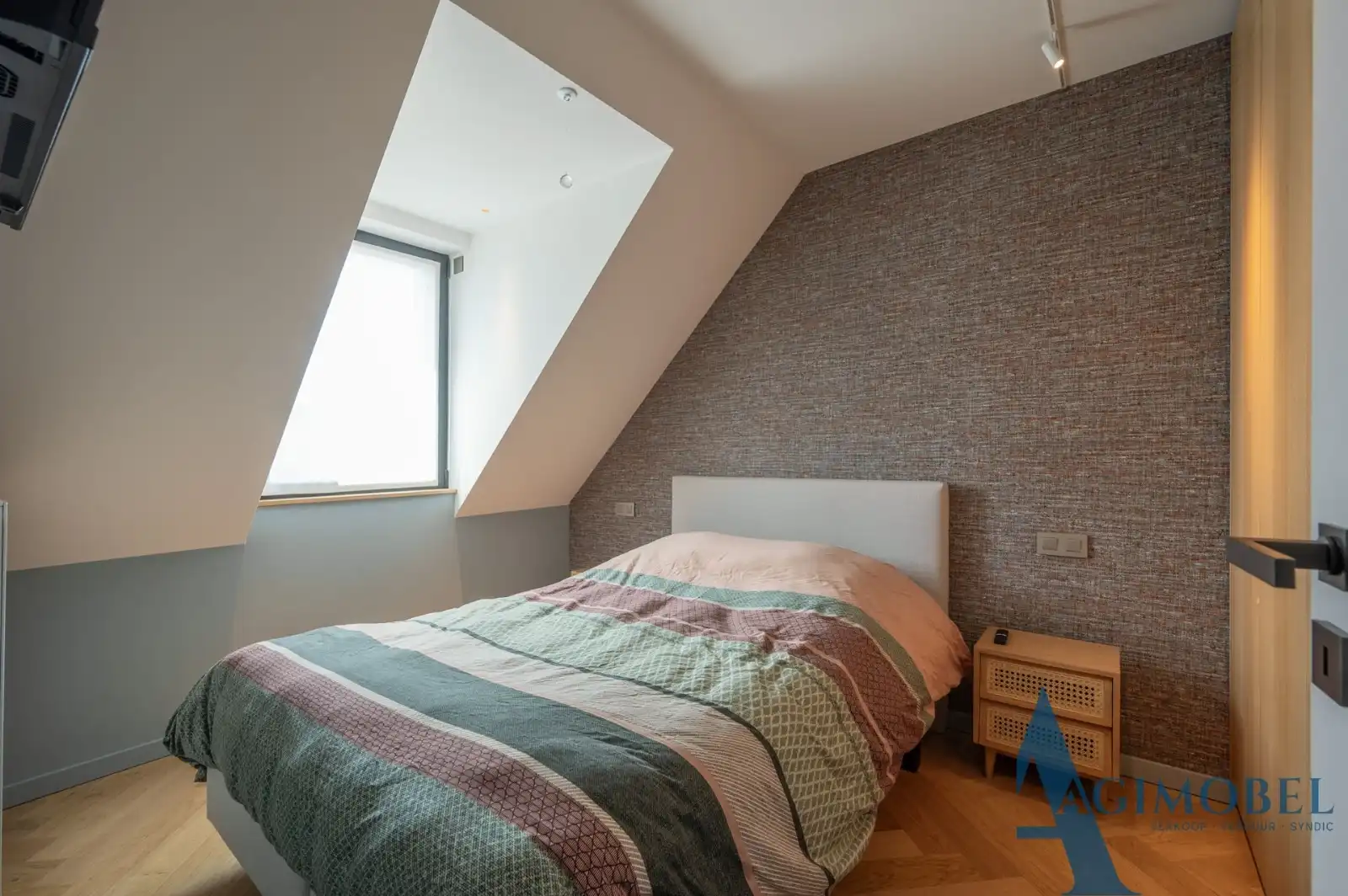 Exclusieve duplex penthouse met  ware vijfsterrenbeleving op een boogscheut van de Zeedijk. foto 15