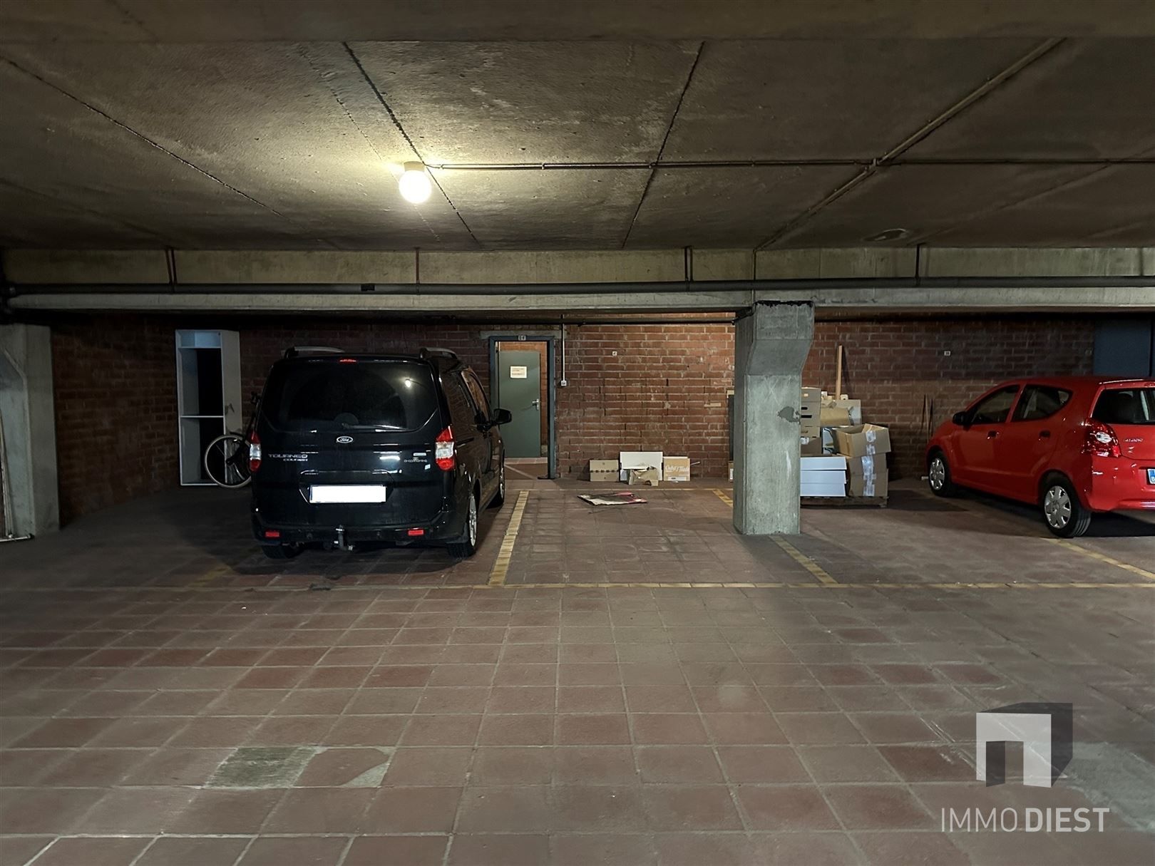 Gelijkvloers appartement met ondergrondse parking en kelder - goede ligging, vlot bereikbaar foto 16