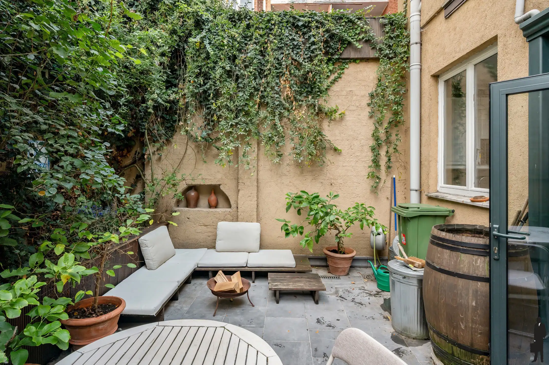 Prachtig herenhuis met ruime stadskoer foto 11