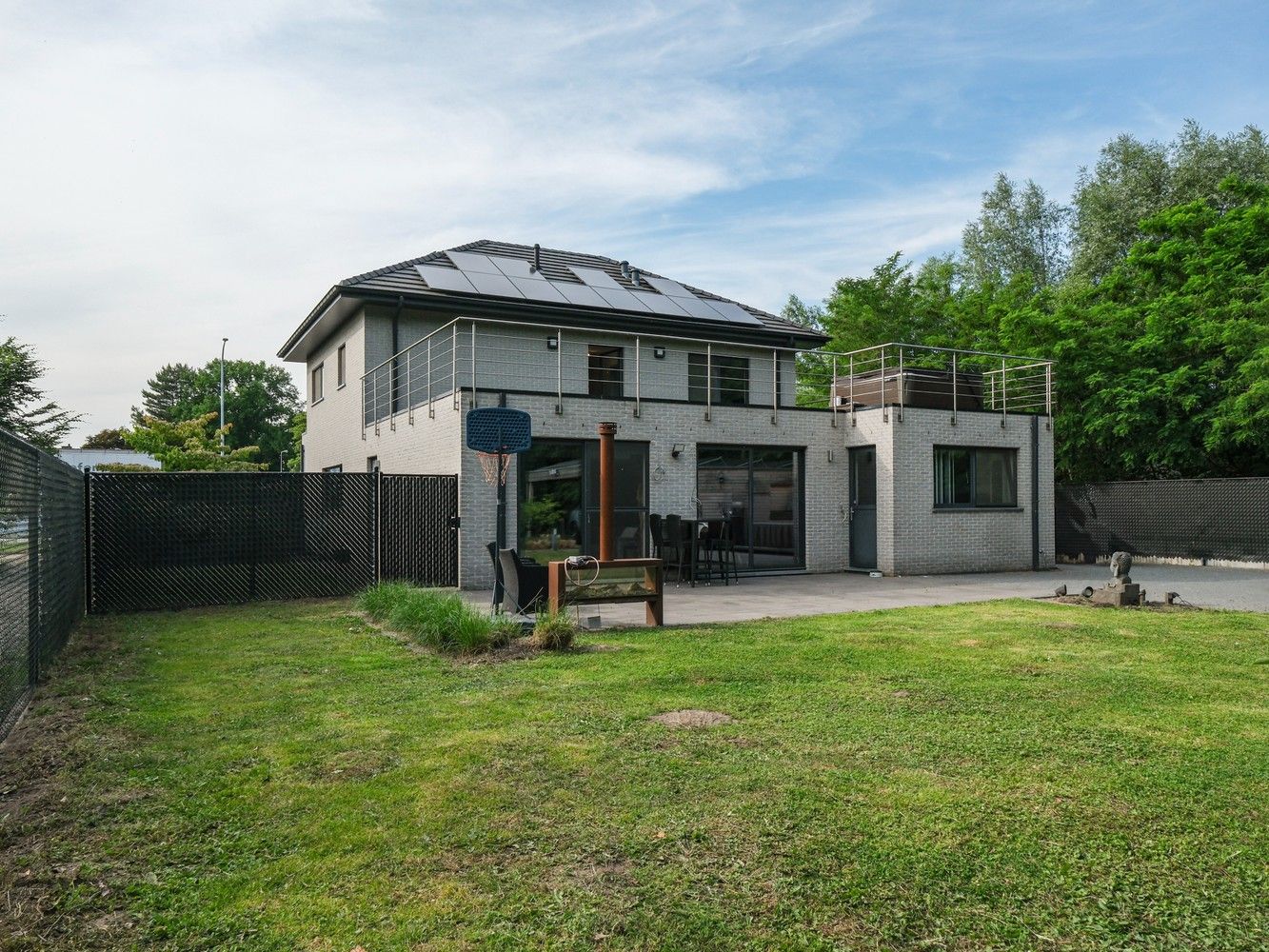 Retailpand met woonst foto 11