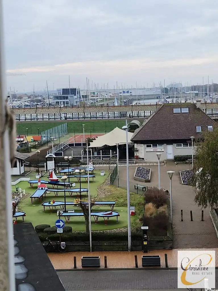 Karaktervol investeringspand op topligging in Blankenberge  foto 10