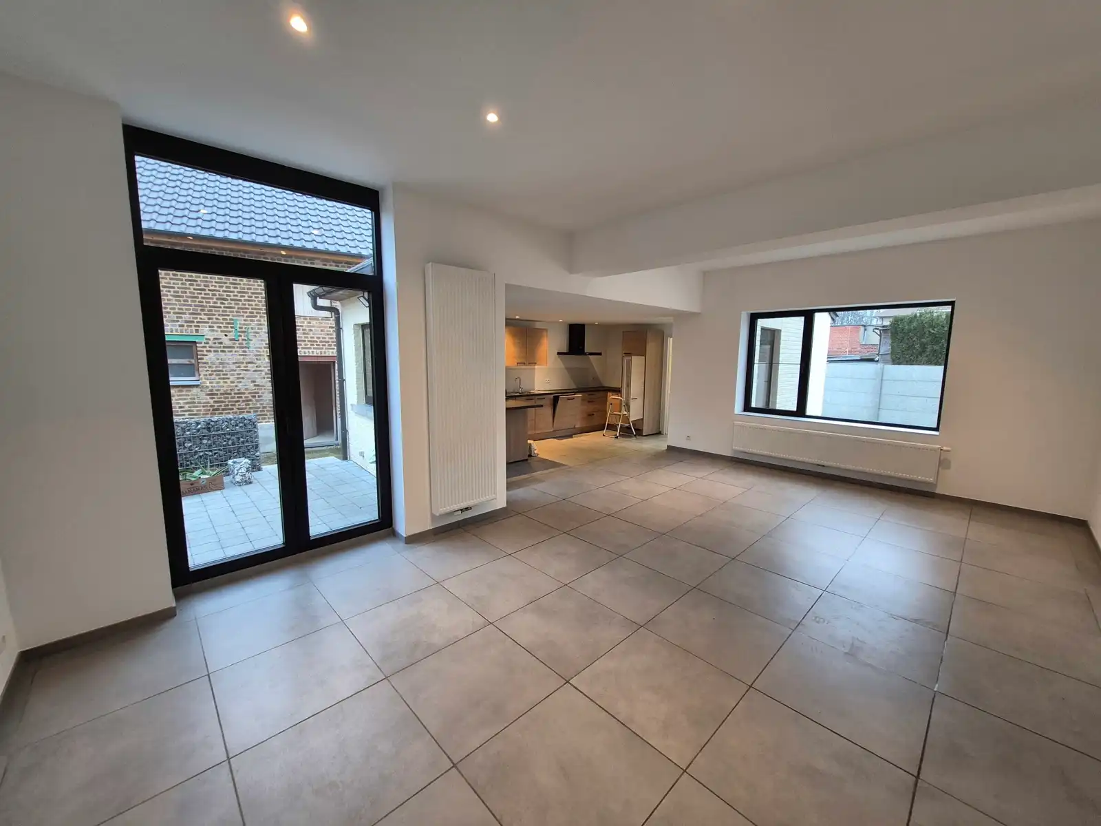 Half vrijstaande woning met drie slaapkamers foto 6