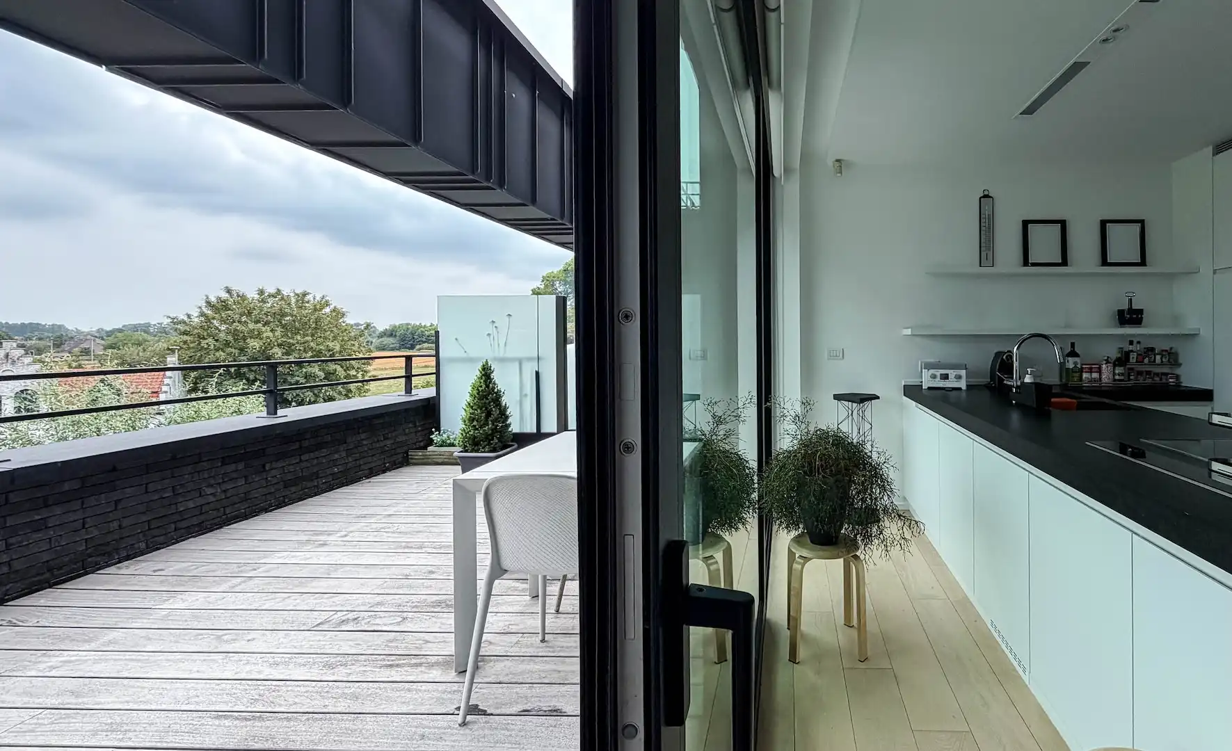 Wonen in één van de meest iconische residenties van Loppem foto 10