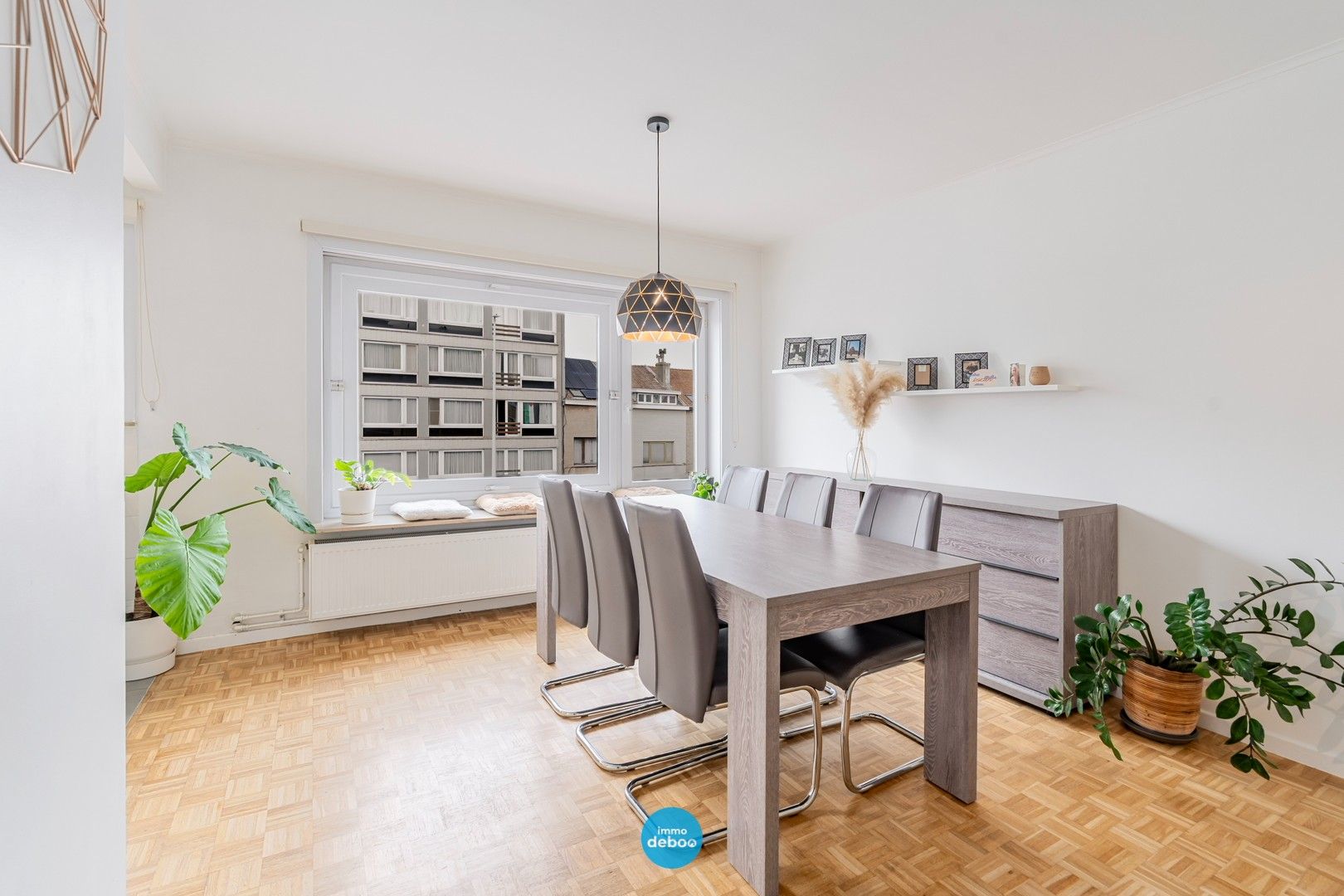 Gerenoveerd woonappartement met open zicht & zuidgericht terras foto 3