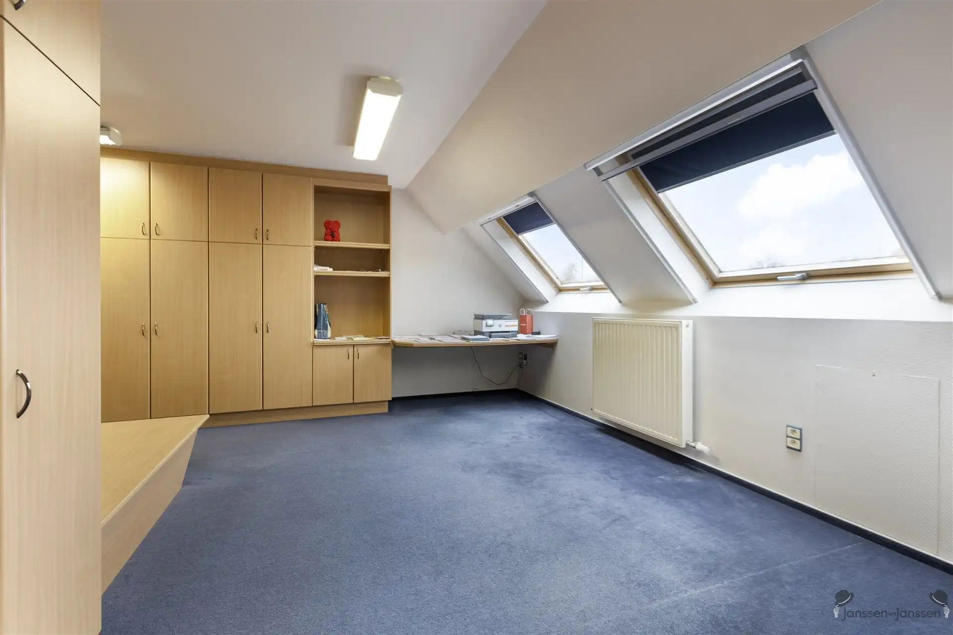 Ruime, goed onderhouden woning met prachtige tuin in Geel foto 20