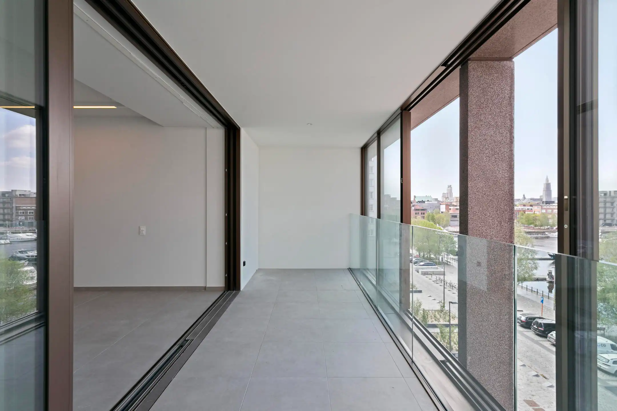 Prachtig appartement met zicht op het Willemdok en het MAS! foto 4