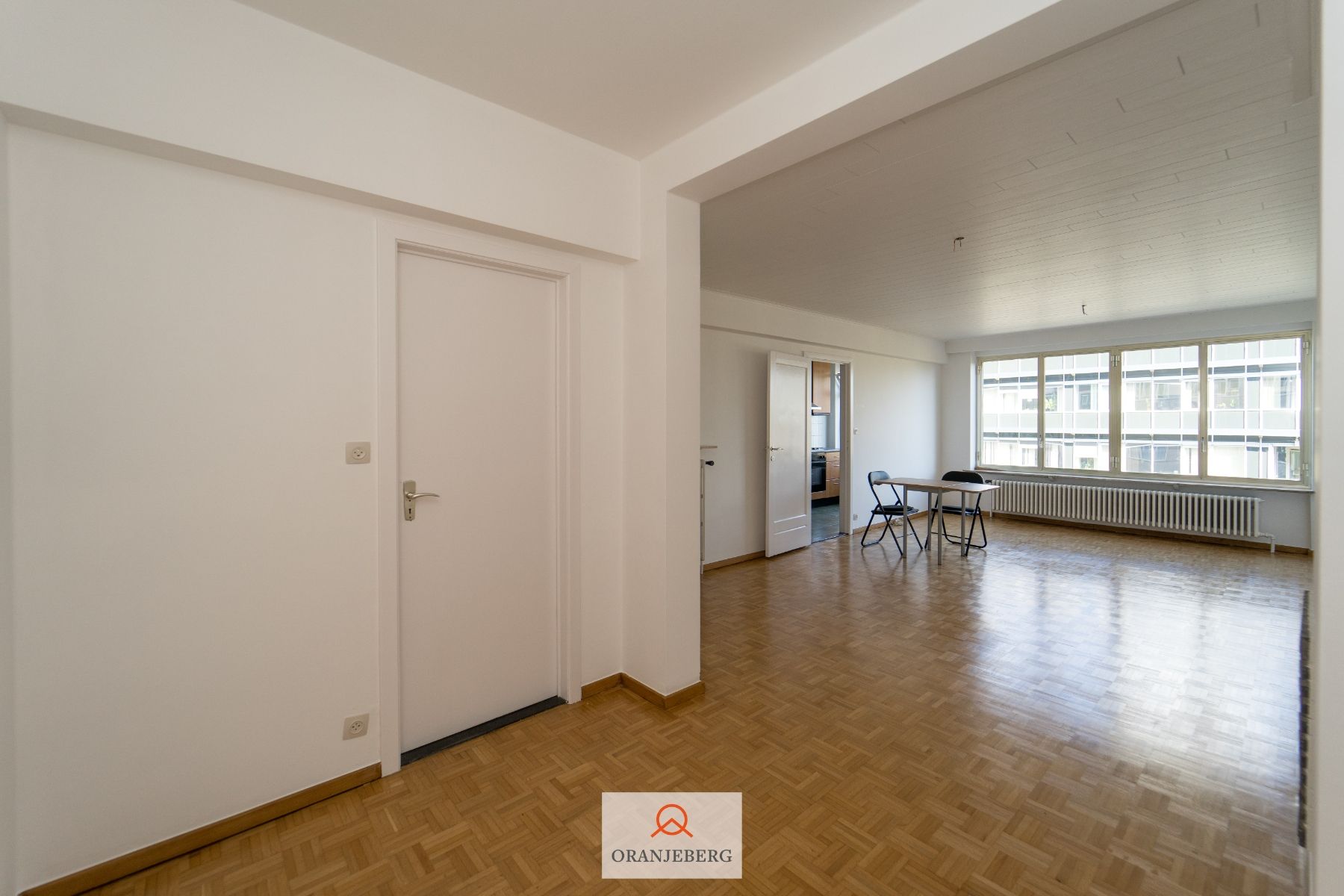 2 slaapkamerappartement met zicht op Zuidpark foto 8