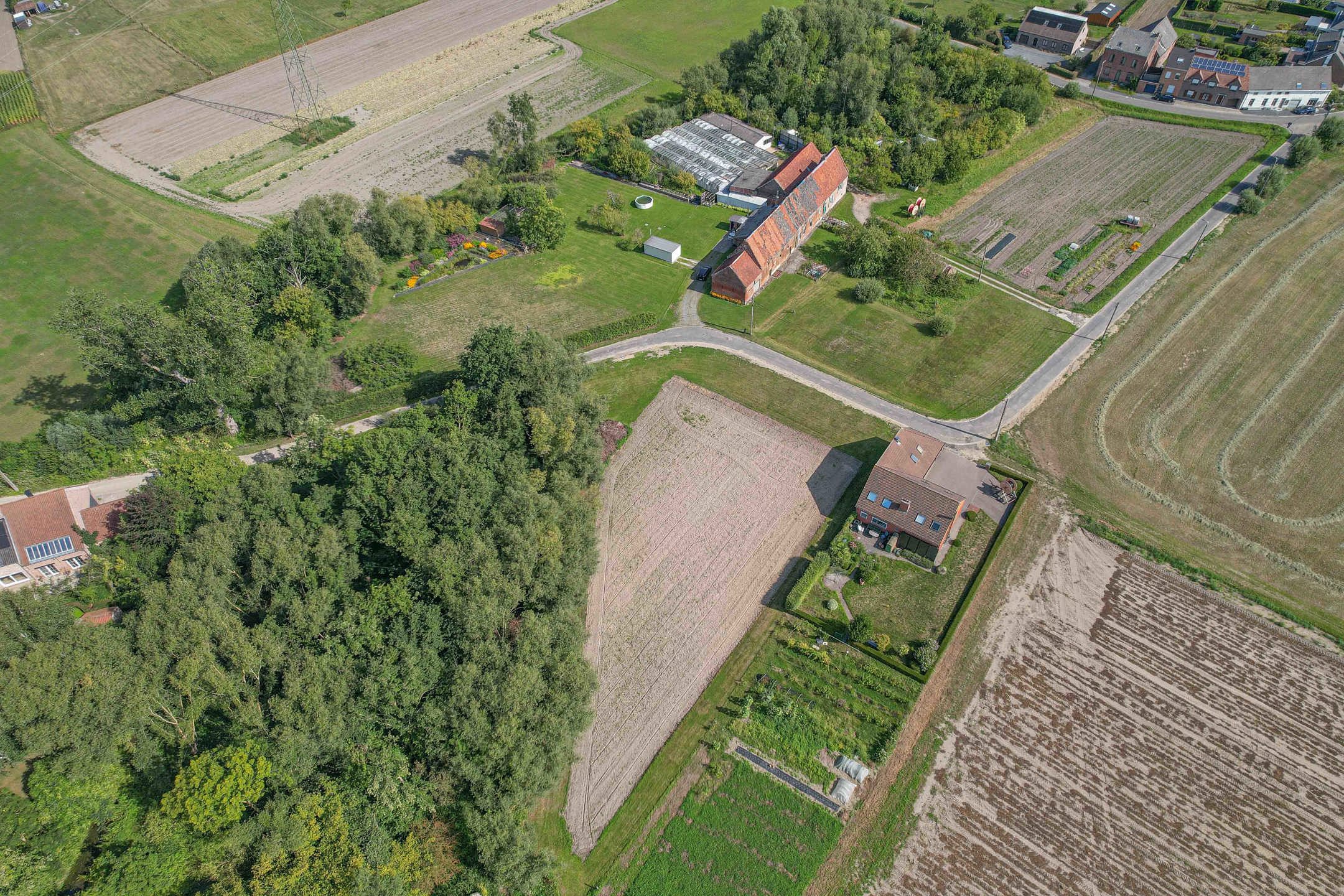 te renoveren halfopen hoeve op A-locatie!  foto 31