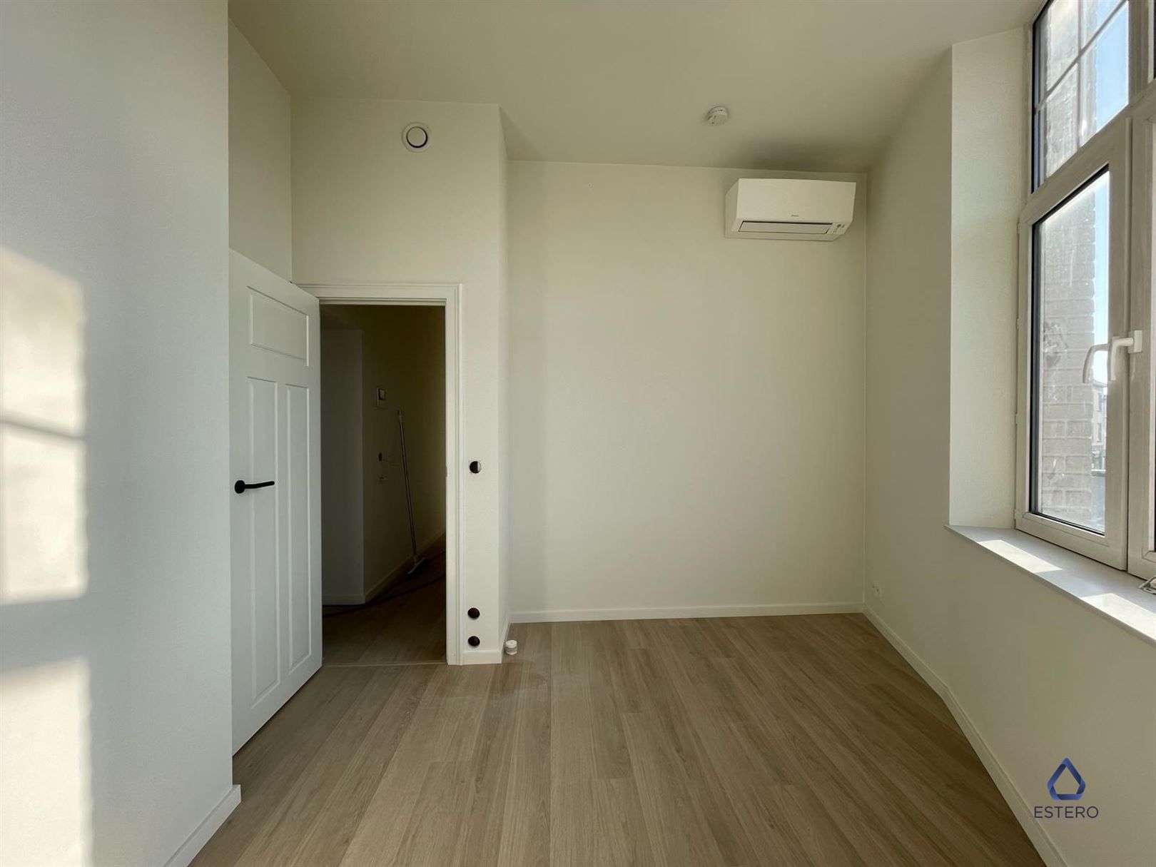 Gerenoveerd appartement op toplocatie te Dampoort foto 11