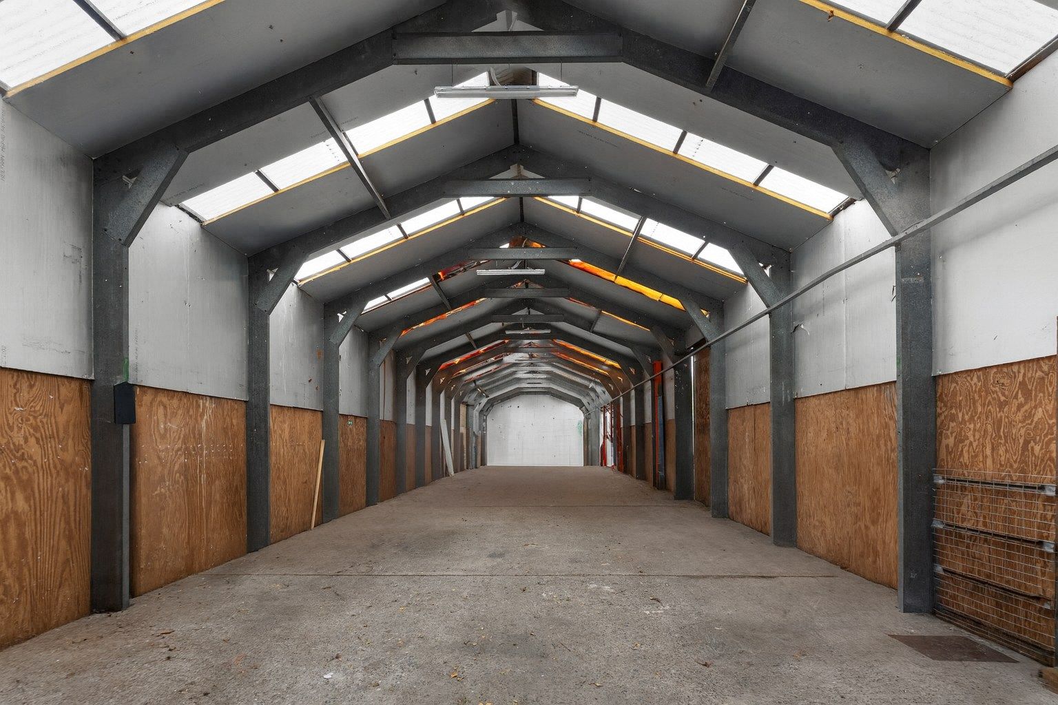 Woning met riante loods van 275m² op centrale ligging in regio Wervik foto 6