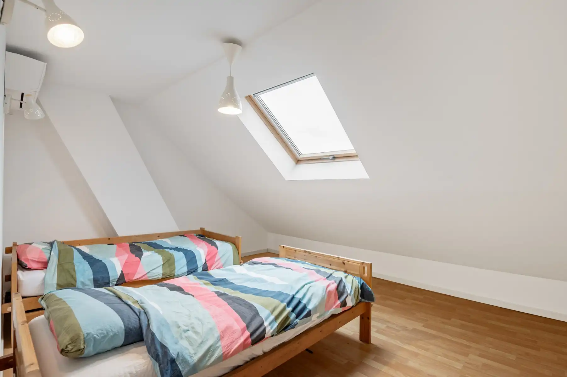 Woning met magazijn van 200 m² foto 15